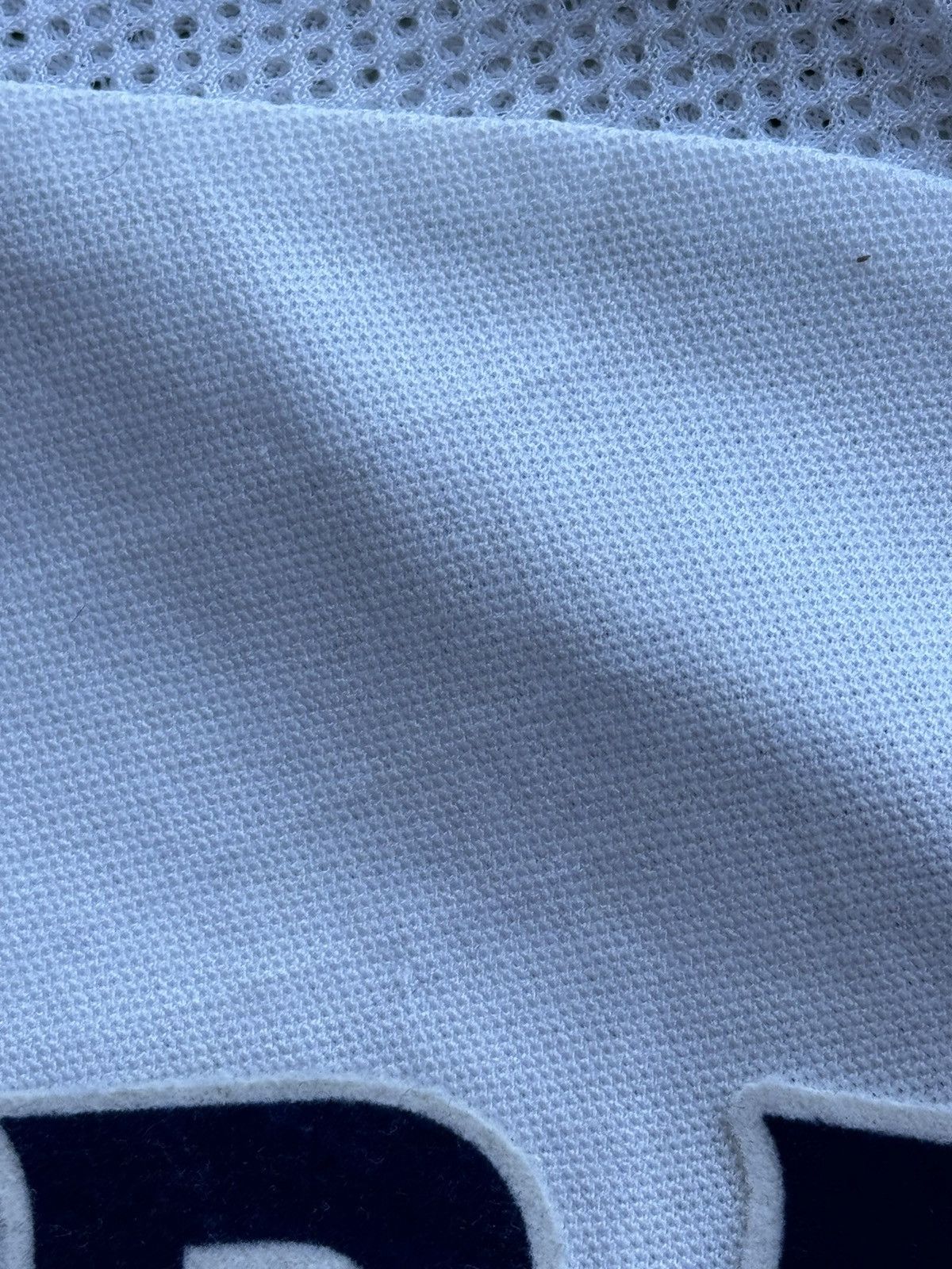 Puma Tottenham Hotspur 08/09 Home Bentley Signed Football Jersey Size US M / EU 48-50 / 2 - 13 Thumbnail