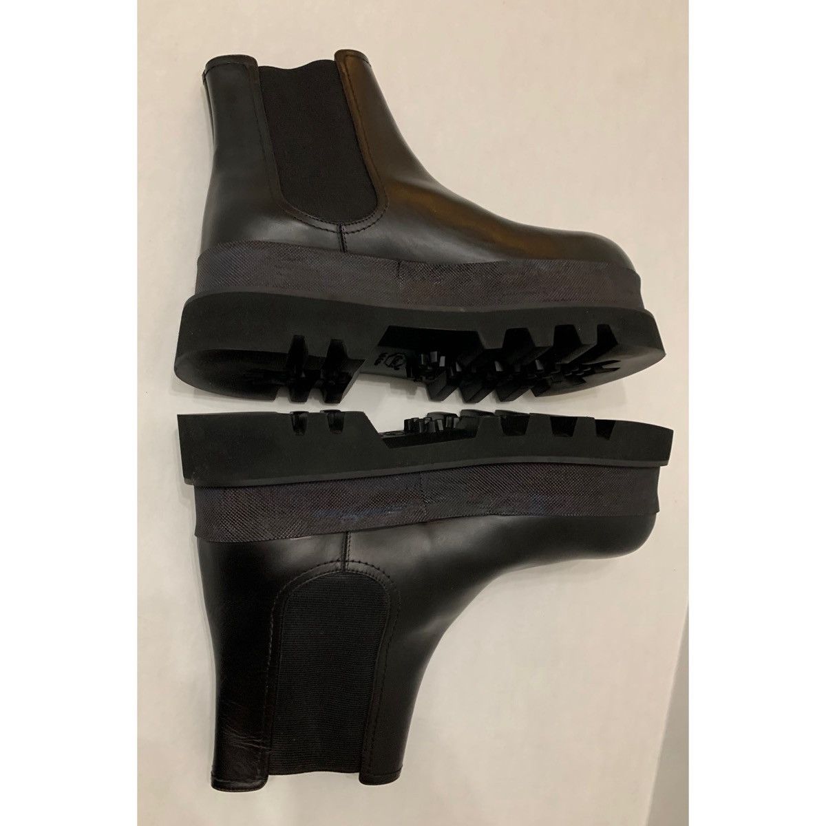 Helmut Lang HELMUT LANG CHELSEA CHUNKY ANKLE BOOTS Size US 10.5 / EU 43-44 - 20 Thumbnail