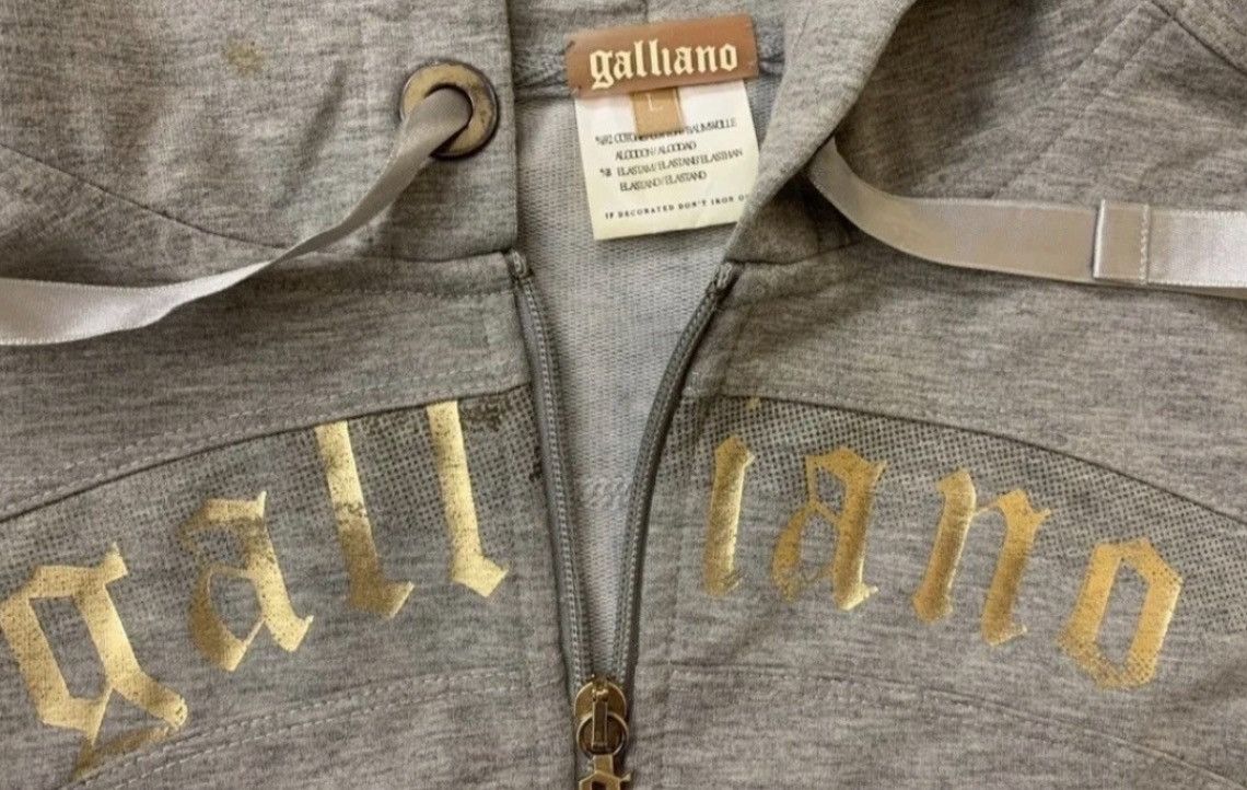 John Galliano John Galliano hoodie size XS Size XS / US 0-2 / IT 36-38 - 3 Thumbnail