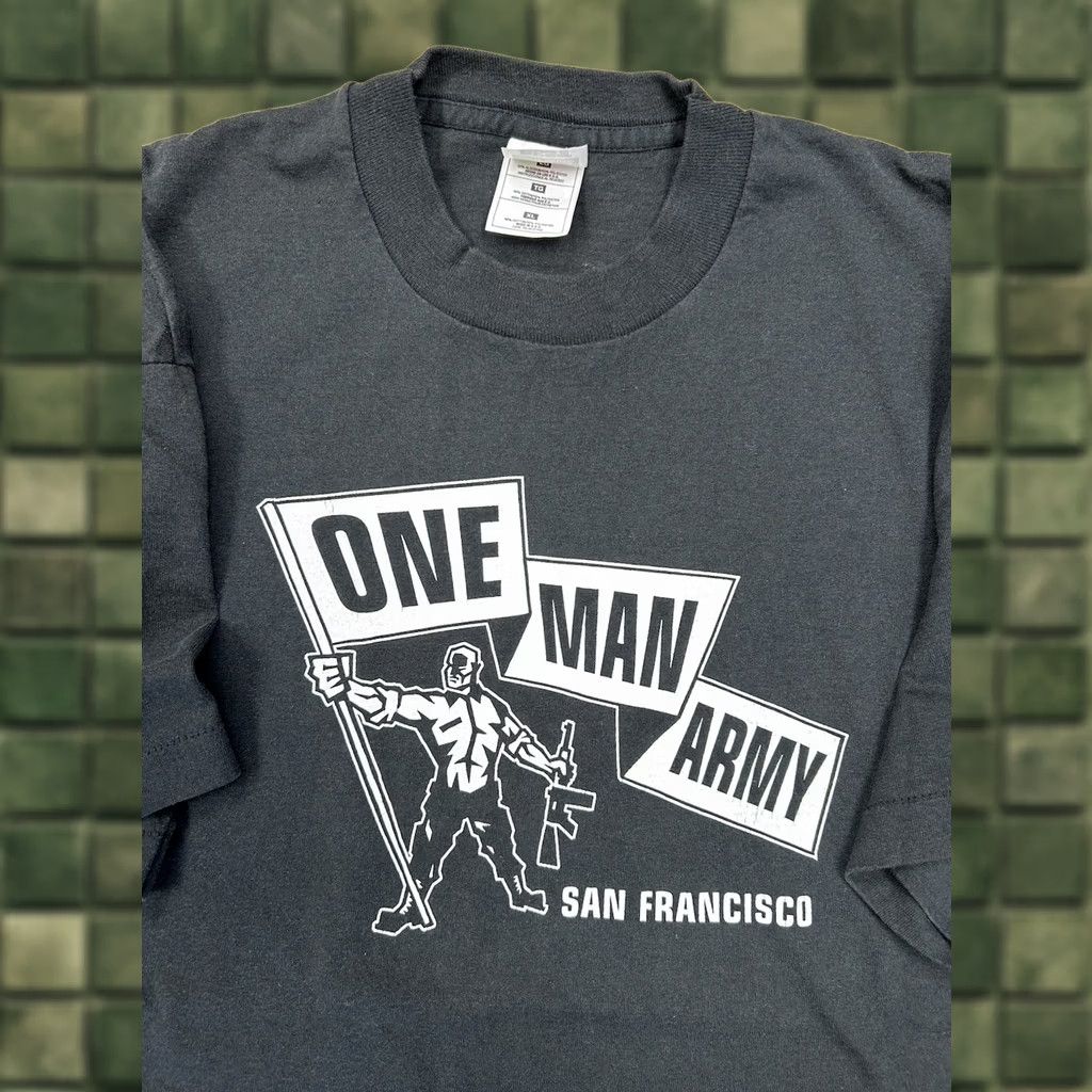 Vintage VINTAGE One Man Army T-Shirt Unisex Adults XL Black Crew Neck Short Sleeve San Francisco Adeline Records Green Day 90s Punk Rock Fan Tee Size US XL / EU 56 / 4 - 1 Thumbnail