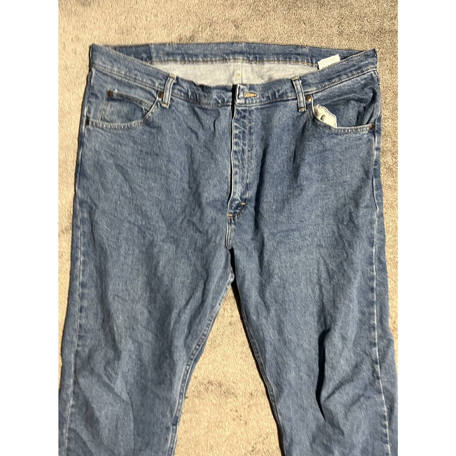 Wrangler Wrangler Jeans Regular 100% Cotton Blue Denim Size 40x32 Distressed Mens Regular Fit Stretch Cotton Blend Zipper Logo Cowgirl? (Note: Clarify) Size US 40 / EU 56 - 5 Thumbnail