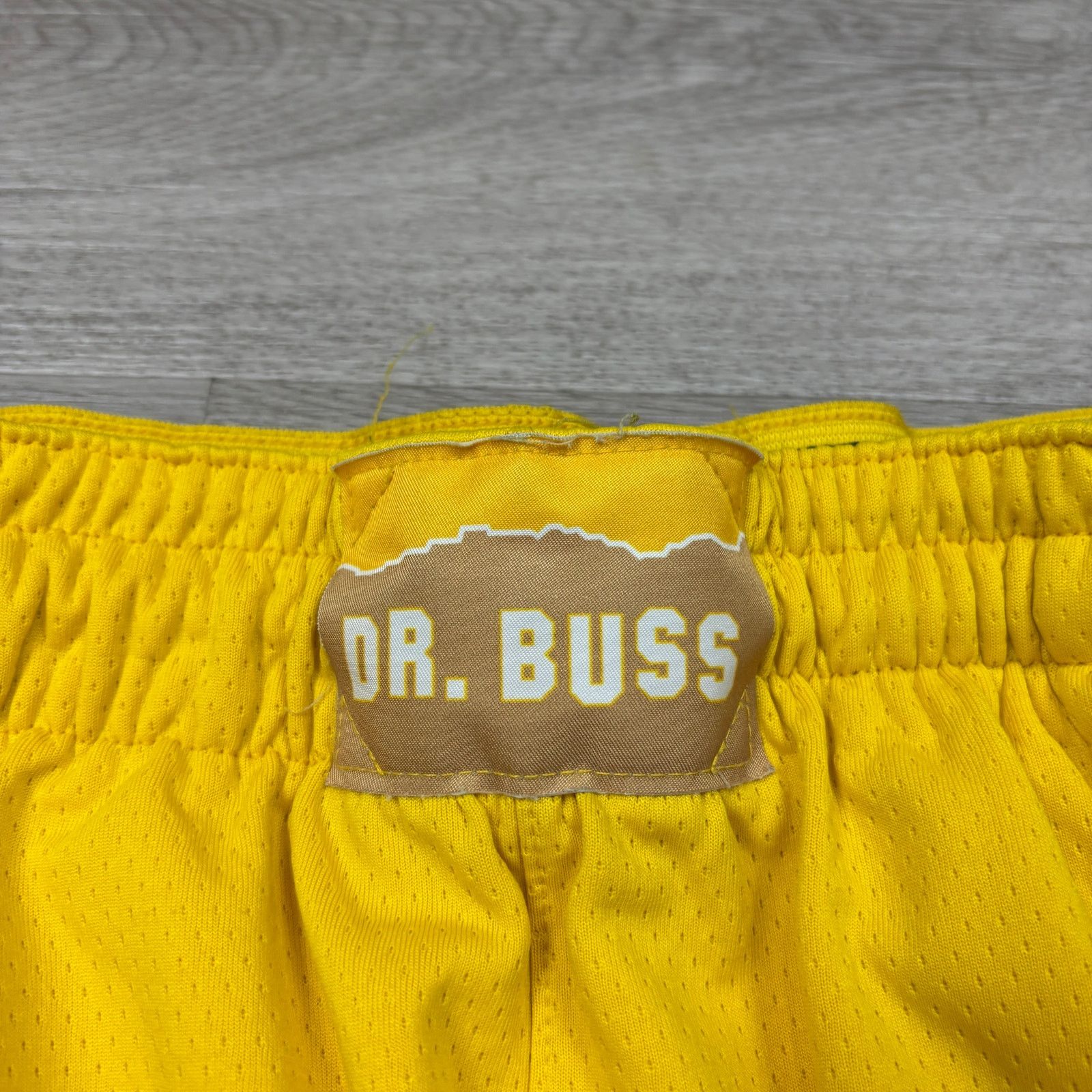 NBA × Nike Nike LA Lakers City Edition Dr. Buss Basketball Shorts 34/M Size US 28 / EU 44 - 4 Thumbnail