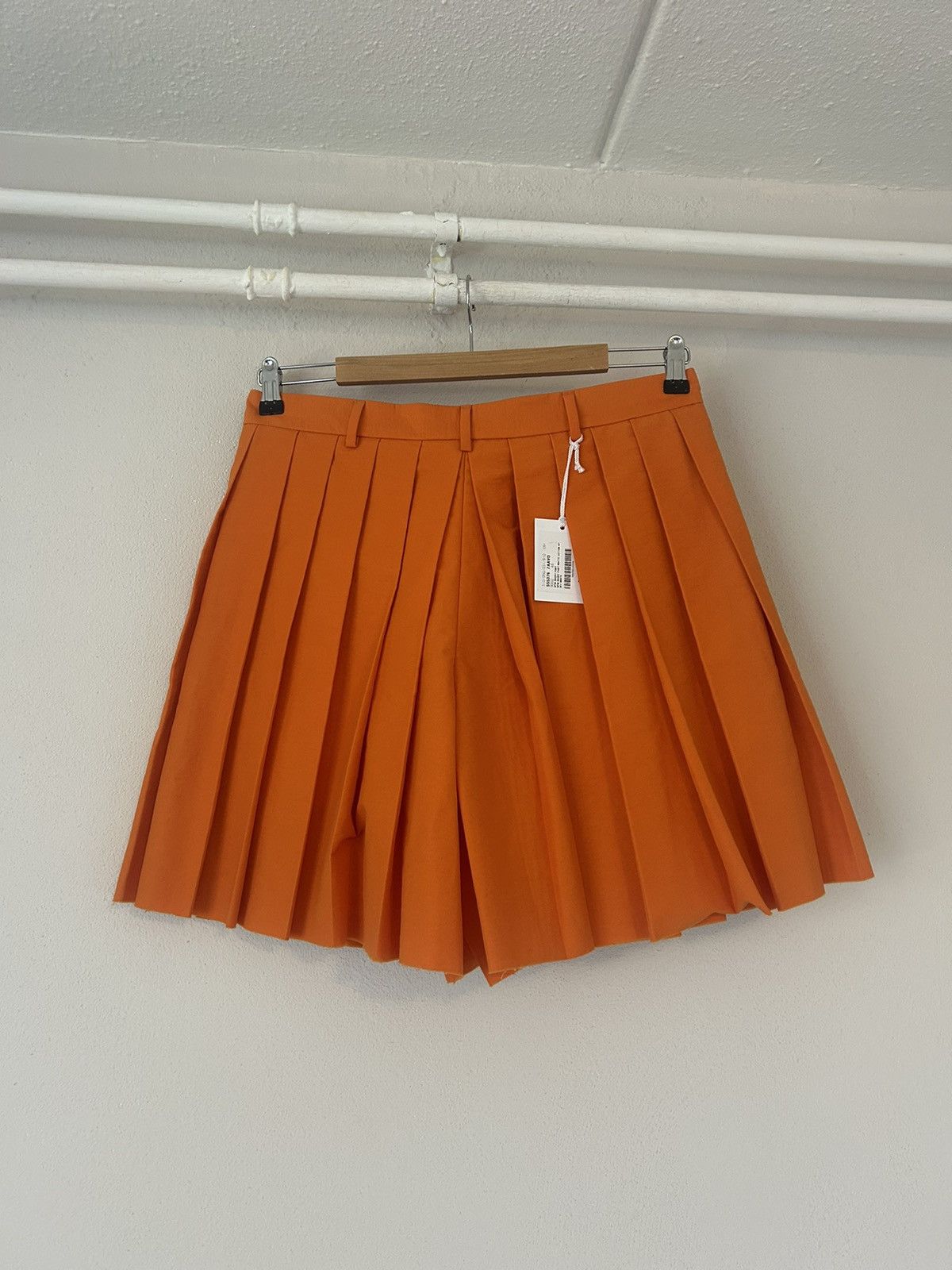 Gucci Three Little Pigs Embroidered Orange Pleated Skirt Shorts Size US 32 / EU 48 - 2 Thumbnail