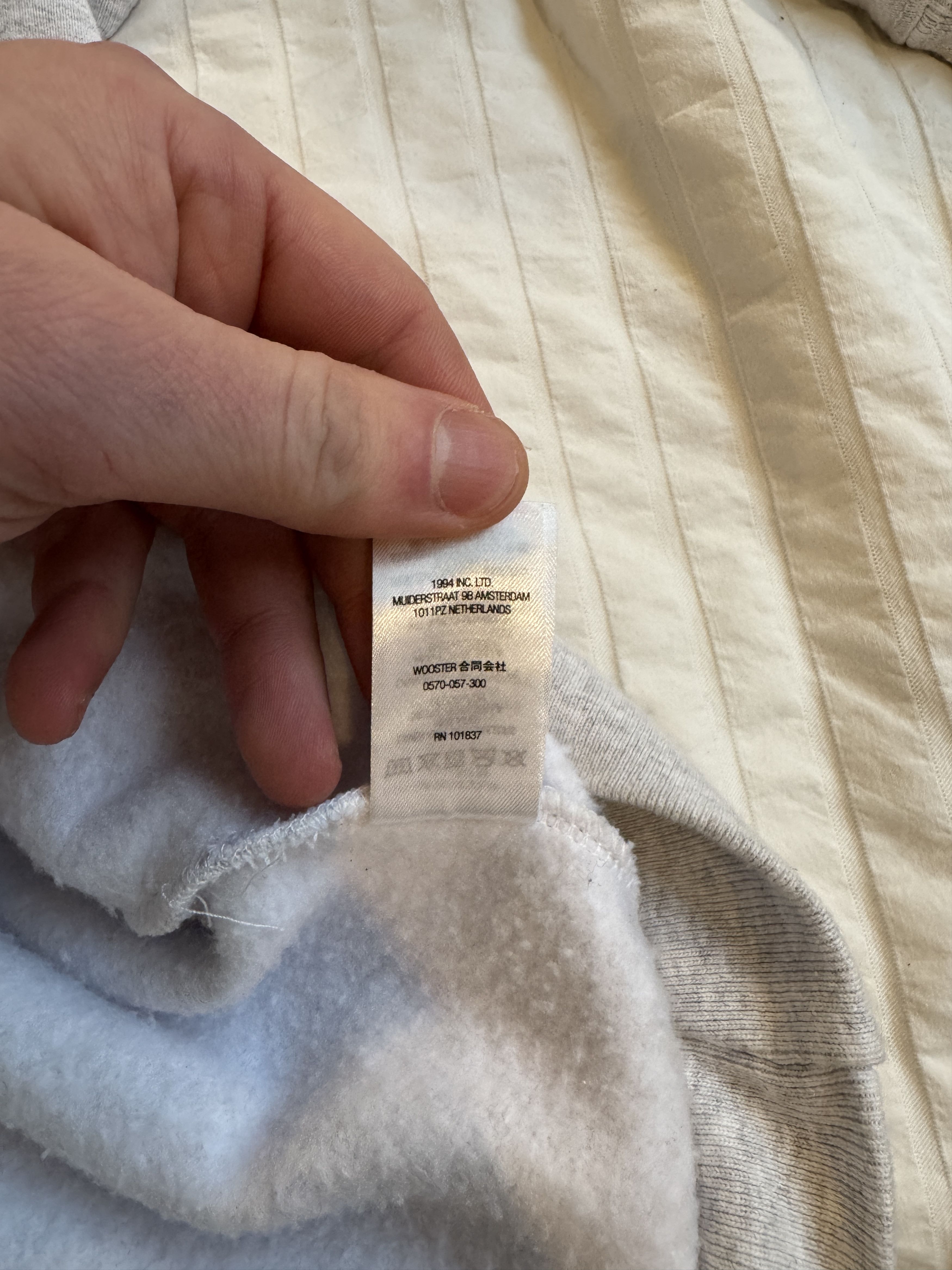 Supreme Supreme Small Box Logo Crewneck in Ash Gray size XL Size US XL / EU 56 / 4 - 8 Thumbnail