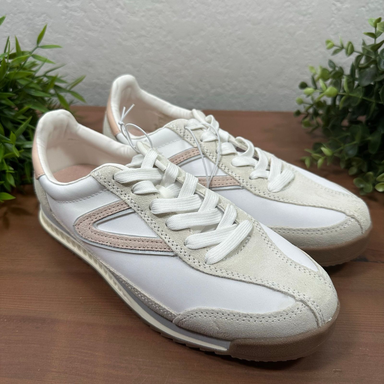 Tretorn Tretorn Hailey Pink Lace Up Memory Foam Sneakers Size 6 Size US 6 / IT 36 - 2 Thumbnail
