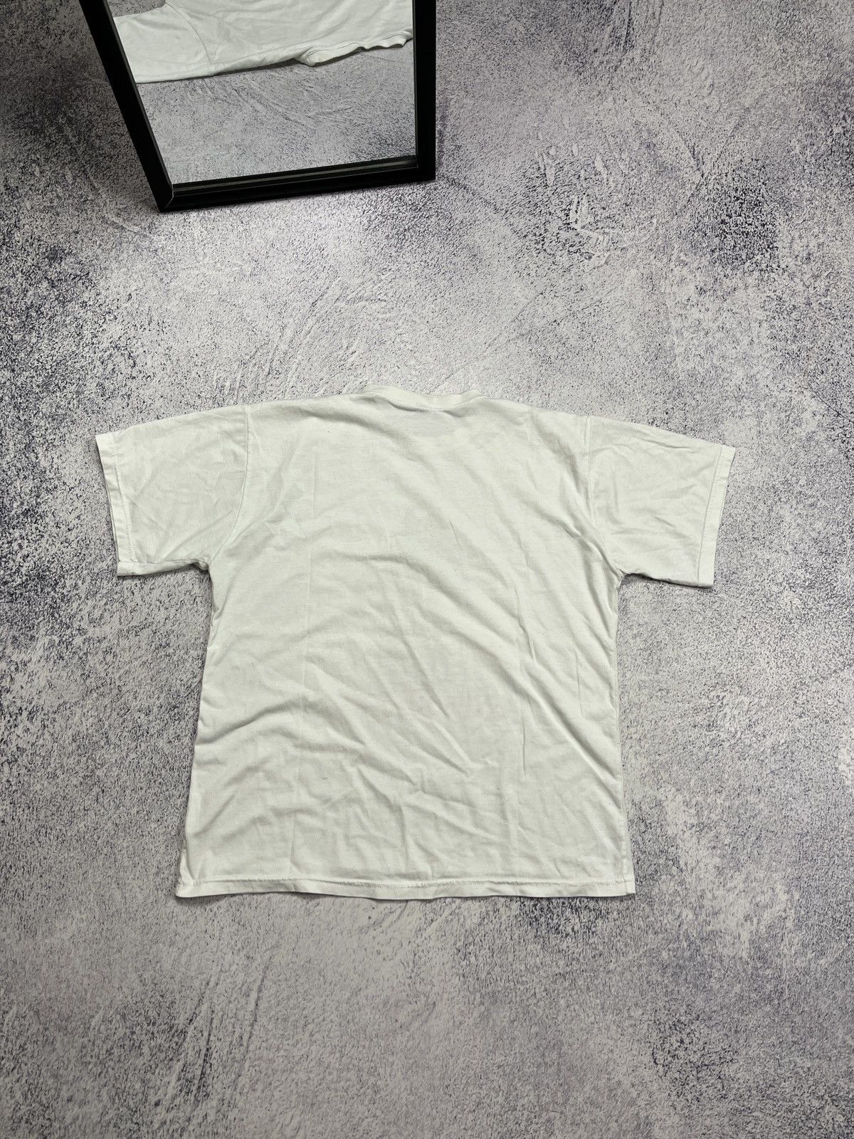 Vintage Vintage WWE Undertaker Wrestling White T-shirt Rare Hype Y2k Size US S / EU 44-46 / 1 - 9 Thumbnail