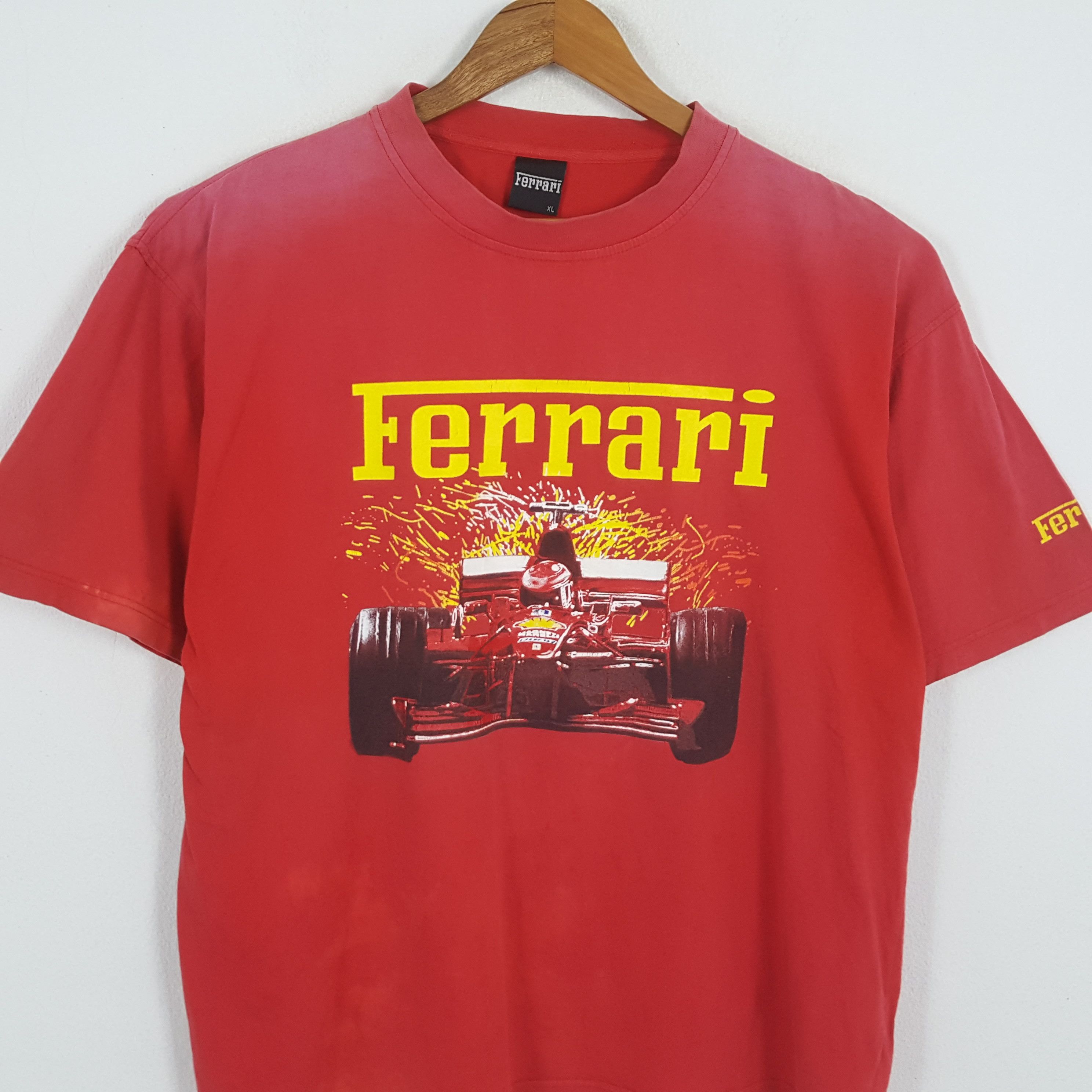 Ferrari × Vintage Vintage FERRARI FORMULA 1 Racing Team T-Shirts Size US XL / EU 56 / 4 - 2 Thumbnail