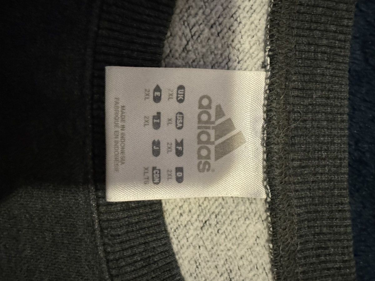 Adidas Adidas crewneck Size US XL / EU 56 / 4 - 2 Thumbnail