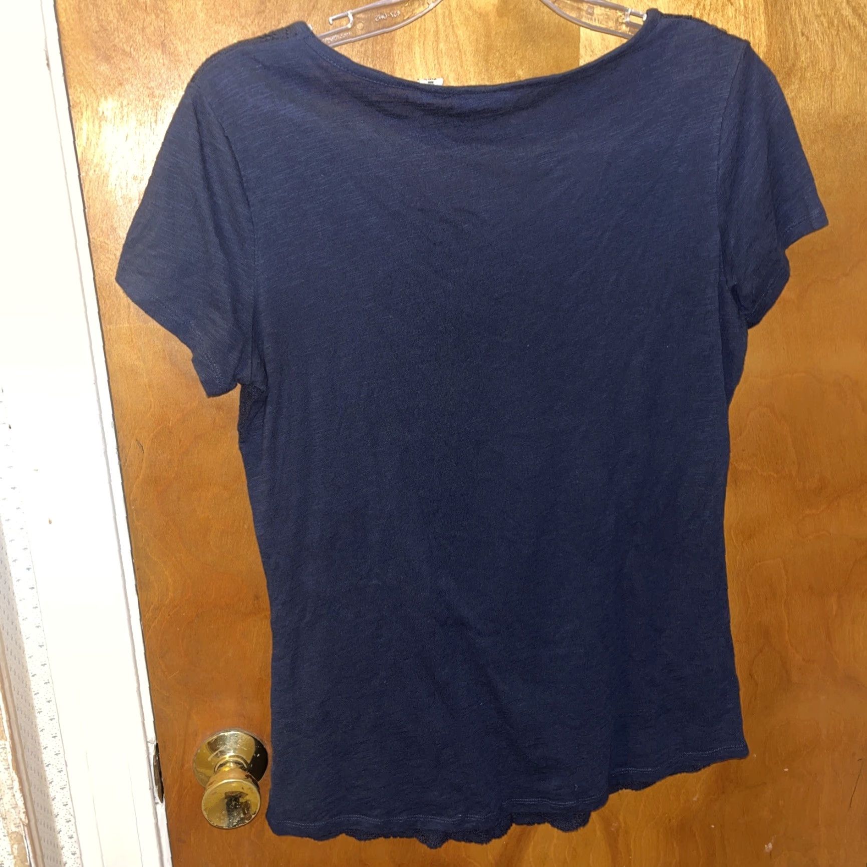 Vintage VINTAGE L.L. BEAN Women's Short Sleeve Cotton Pullover T-Shirt XS Navy Lace Overlay Top Size XS / US 0-2 / IT 36-38 - 4 Thumbnail