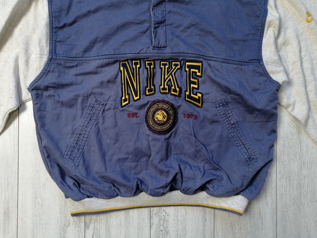 Nike × Vintage Y2K Nike Vintage 90’s Embroidered Big Logo Rare Sweatshirt Size US M / EU 48-50 / 2 - 3 Thumbnail