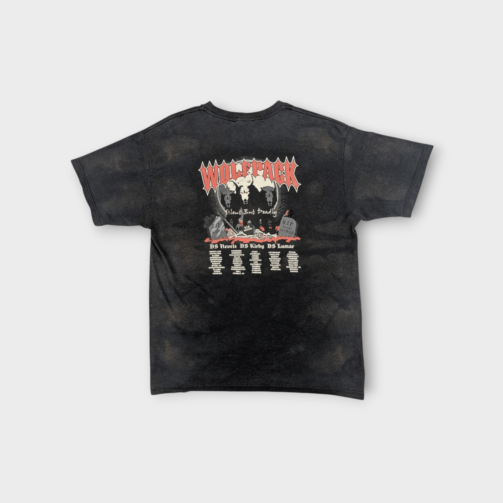 Band Tees Vintage 90's WOLFPACK Silent But Deadly Graphic T-Shirt Size US M / EU 48-50 / 2 - 1 Thumbnail