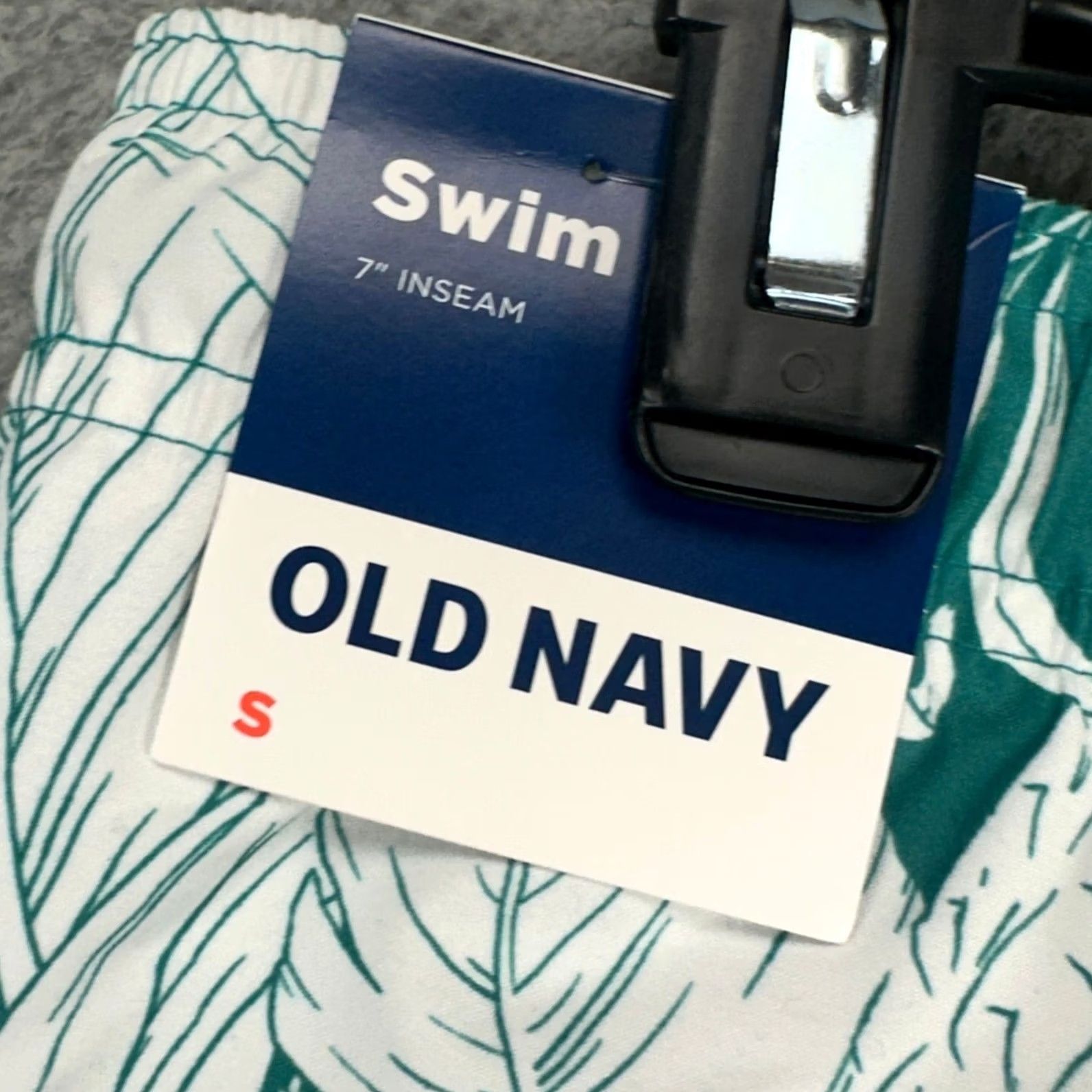 Old Navy Old Navy Men Swim Trunks Small Green White Pineapple Leaf Print Board Shorts NEW Size US 29 - 3 Thumbnail