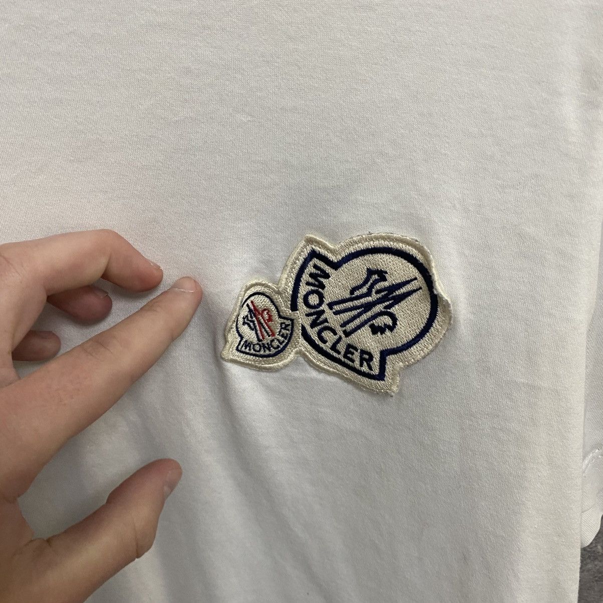 Moncler Moncler T-Shirt Size US L / EU 52-54 / 3 - 5 Thumbnail