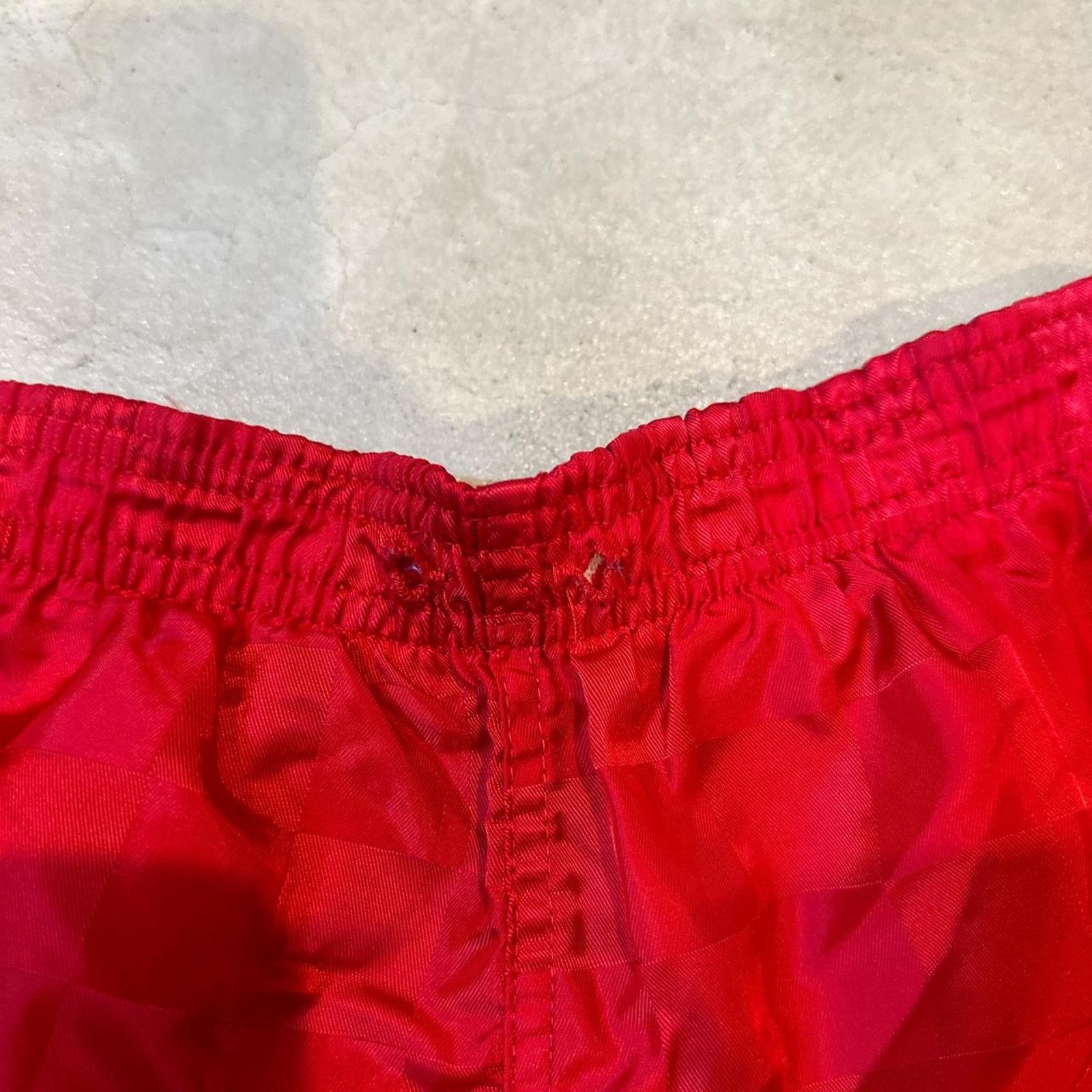 Umbro Vintage 90s Red Umbro Checkered Short Size S Size US 32 / EU 48 - 4 Thumbnail