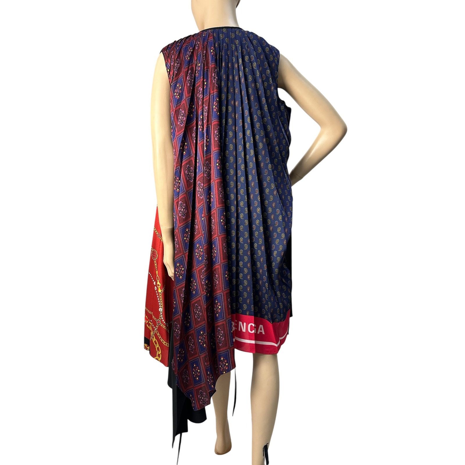 Balenciaga BALENCIAGA Floral & Logo Print Scarf Dress In Multicolor Size XS / US 0-2 / IT 36-38 - 5 Thumbnail