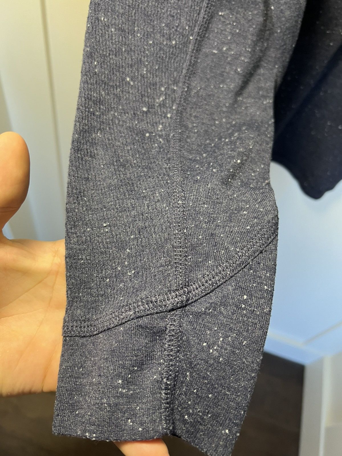 John Varvatos John Varvatos speckled waffle knit longsleeve Size US XL / EU 56 / 4 - 6 Thumbnail