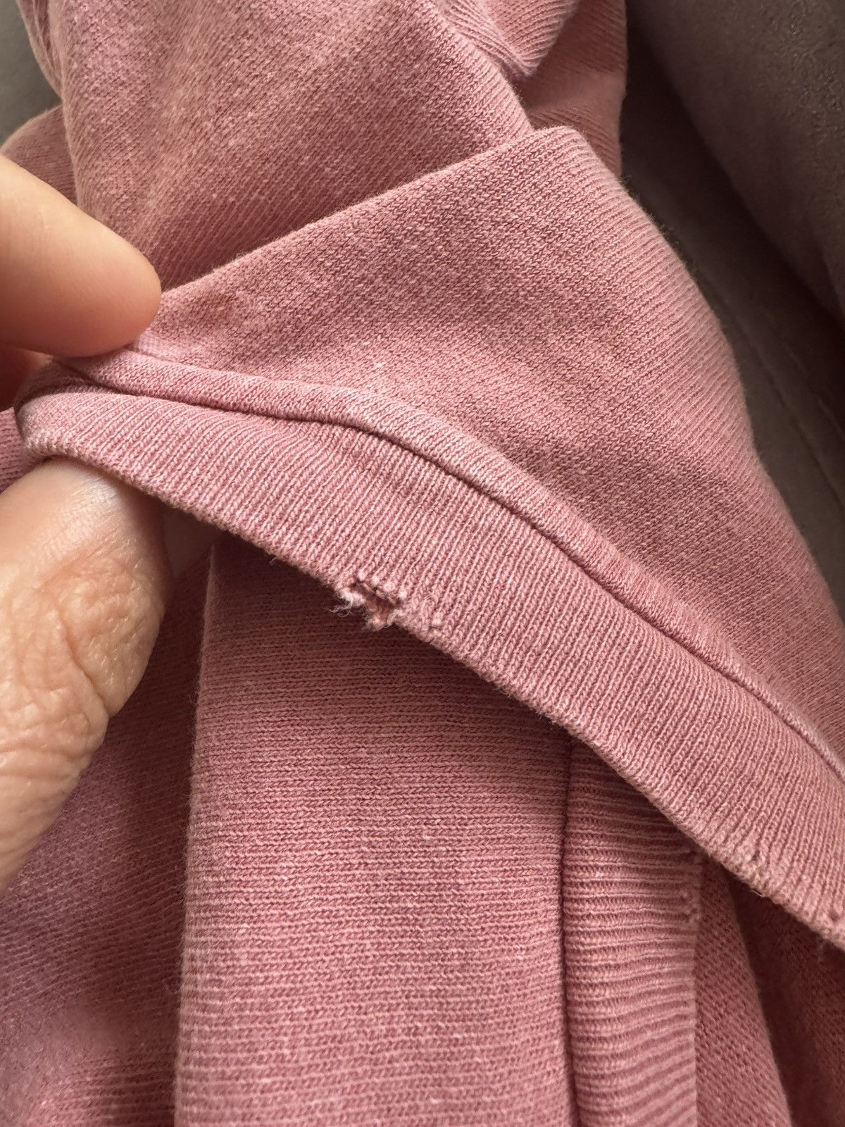 Saint Laurent Paris SAINT LAURENT tshirt STUDY REAL TAPE MEASUREMENTS IN PHOTOS Size US XS / EU 42 / 0 - 22 Thumbnail