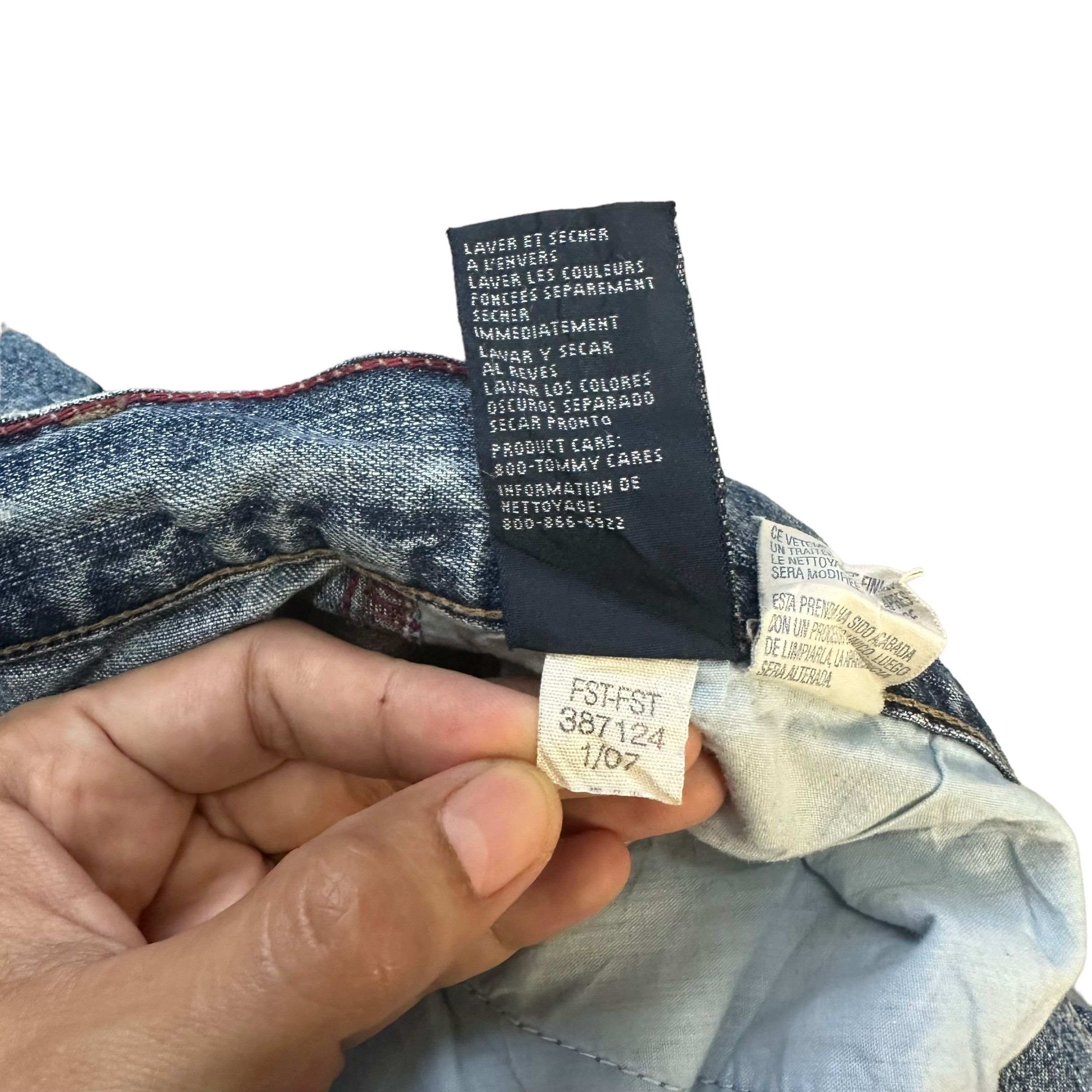 Tommy Hilfiger TOMMY HILFIGER CARPENTER DENIM SHORTS #8410-008 Size US 44 / EU 60 - 10 Thumbnail
