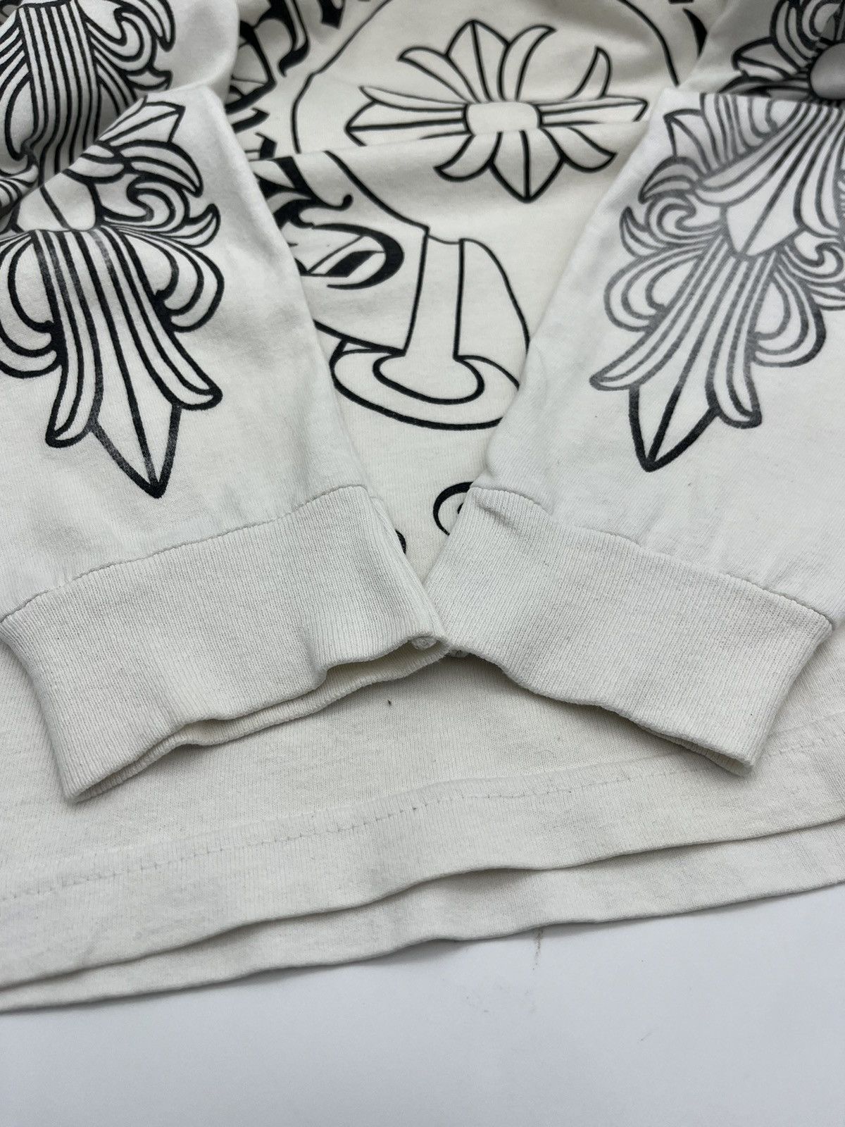 Chrome Hearts Authentic Chrome Hearts Los Angeles Floral Long Sleeve Size US S / EU 44-46 / 1 - 7 Thumbnail