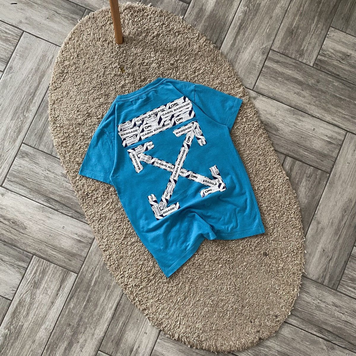 Off-White Off-White Cabin Baggage Arrows Tee Size US S / EU 44-46 / 1 - 1 Thumbnail