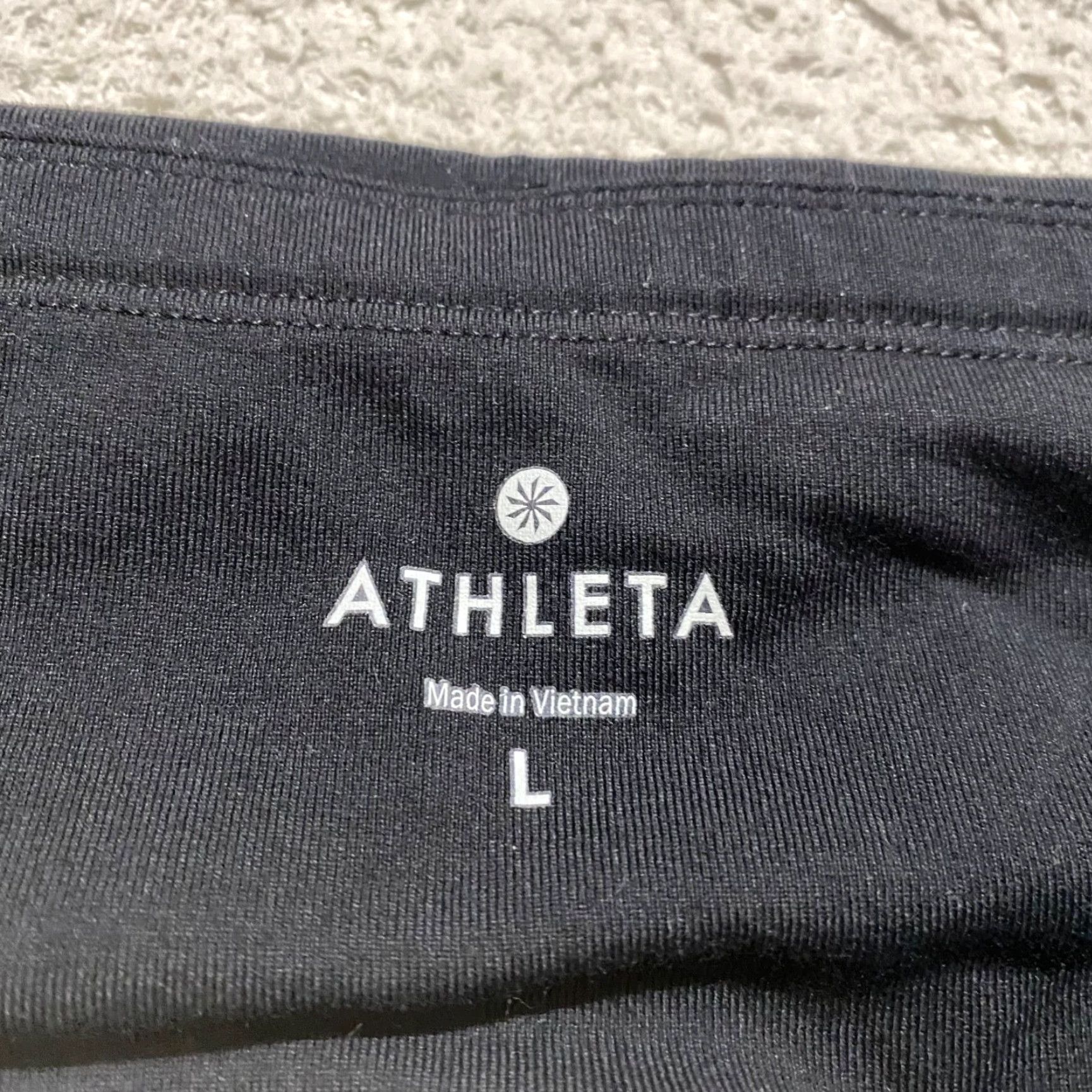 Athleta Athleta Leggings Capri Womens Large Black Pockets Seamless Athletic Capris Yoga Gym Cross-Training 21in Inseam Size 36" / US 14 / IT 50 - 6 Thumbnail