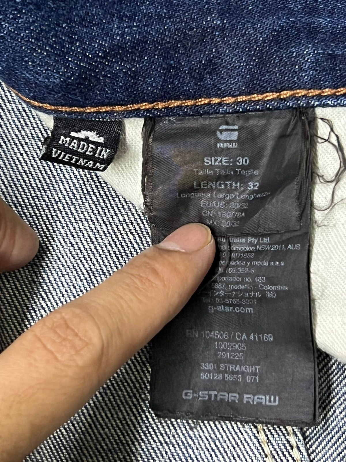 G-Star Vintage G-Star Raw 3301 - Faded Whisker Wash, Distressed Size US 32 / EU 48 - 17 Thumbnail