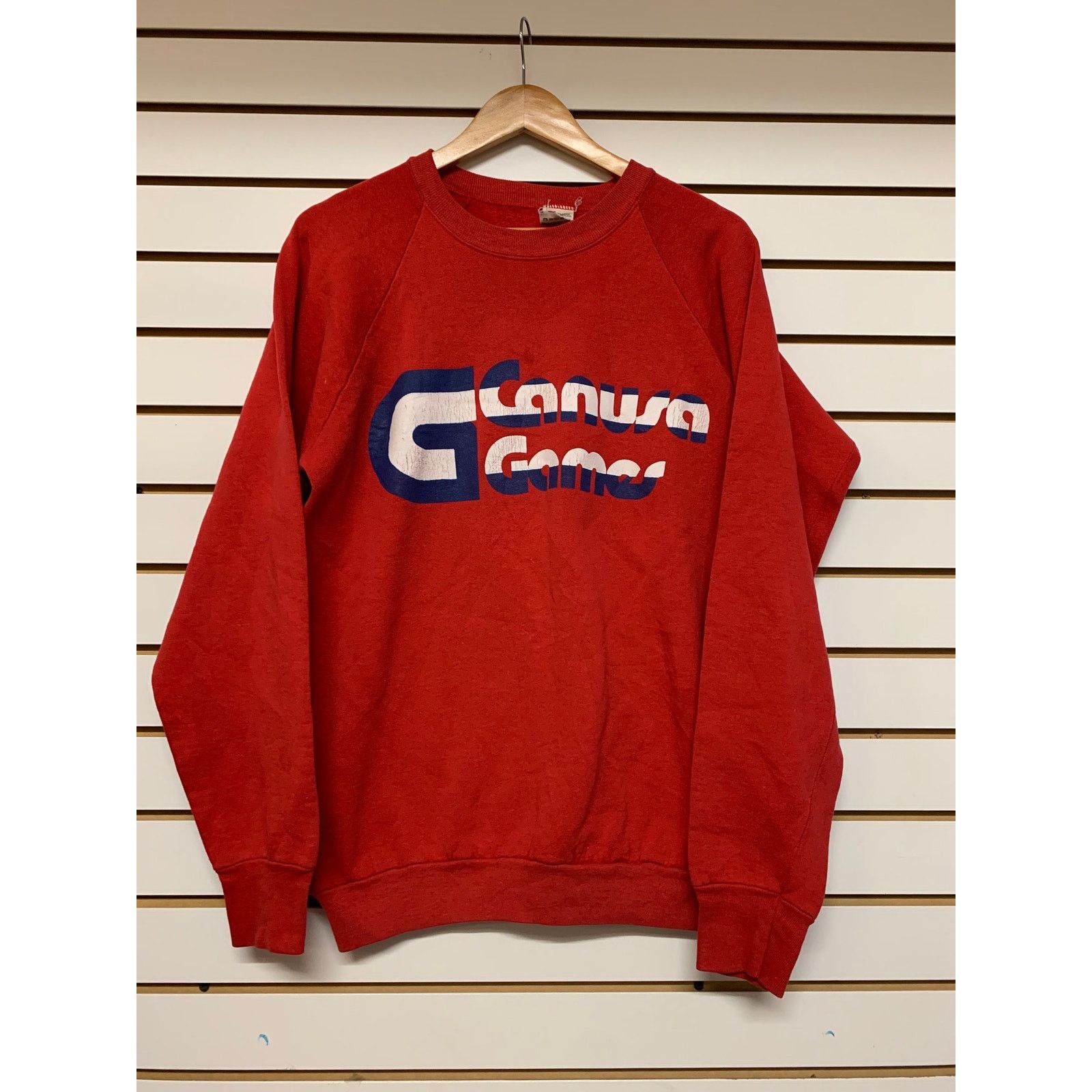 Fruit Of The Loom Vintage canusa games crewneck Sweatshirt size XL 1990s 80s Size US XL / EU 56 / 4 - 1 Thumbnail