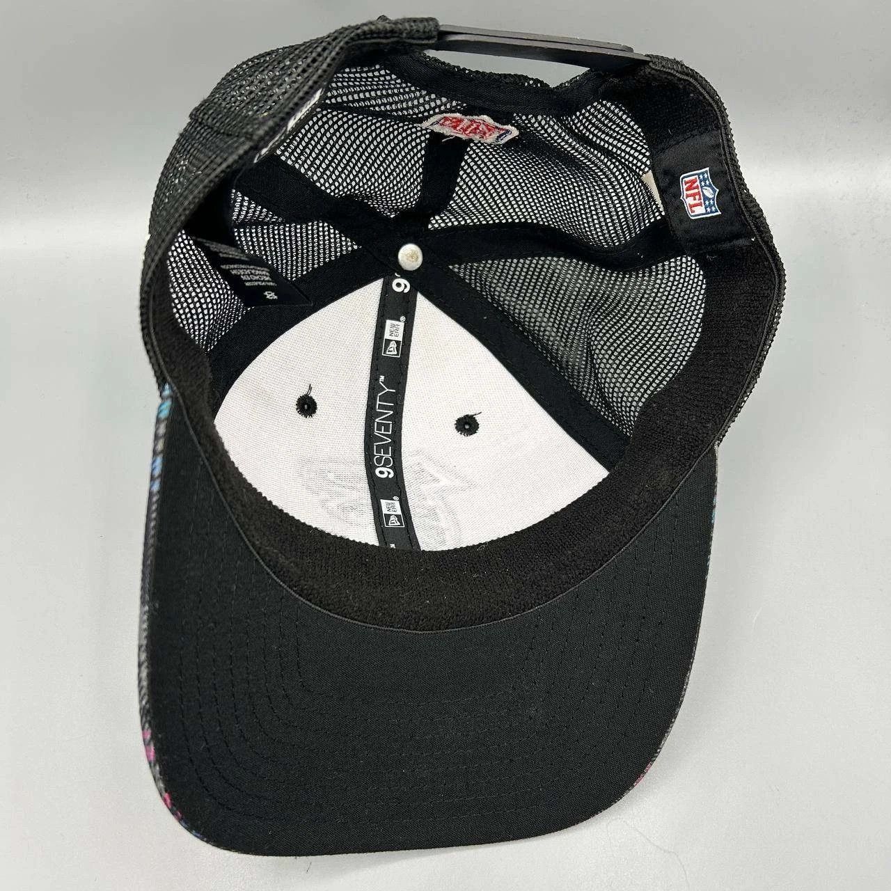 New Era Atlanta Falcons Trucker Hat Plaid Crucial Catch Snap Back Size ONE SIZE - 2 Thumbnail