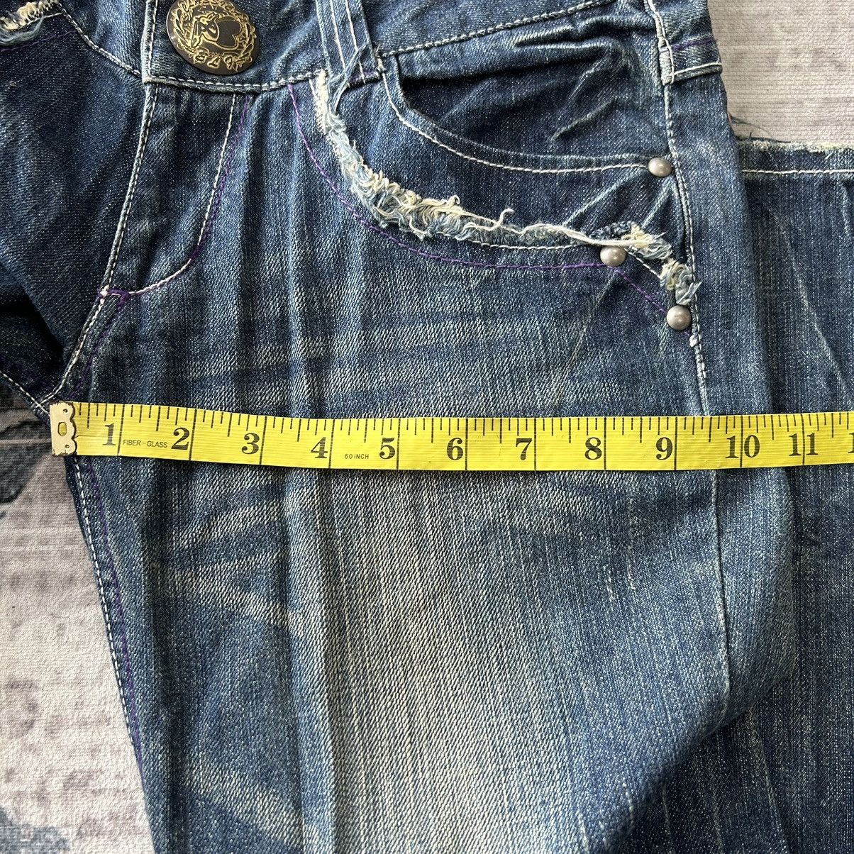 If Six Was Nine Butterfly Embroidery Logo Flared Jeans Size US 31 - 18 Thumbnail