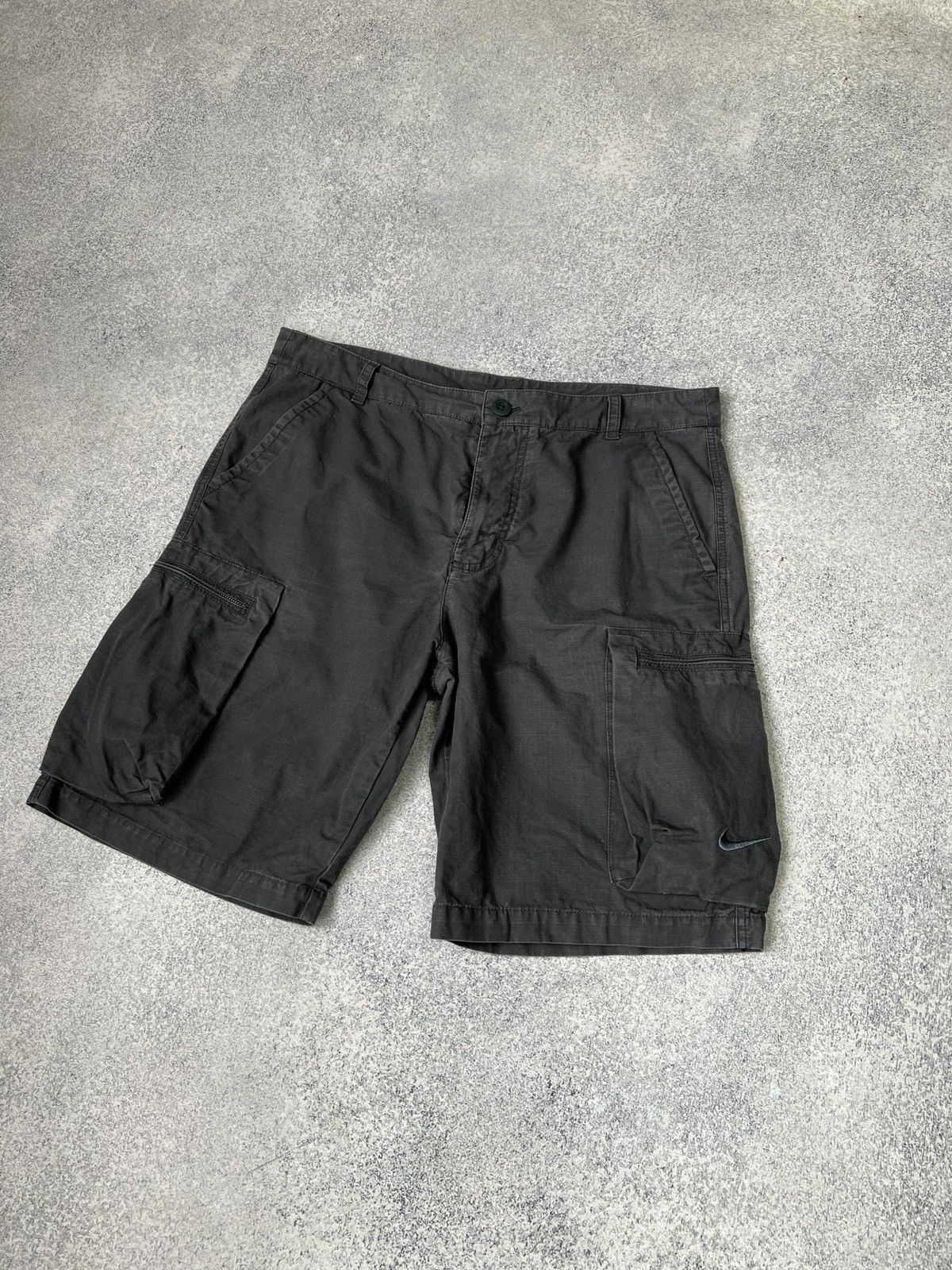 Nike × Vintage Vintage Nike Cargo Y2k Shorts Size US 34 / EU 50 - 4 Thumbnail