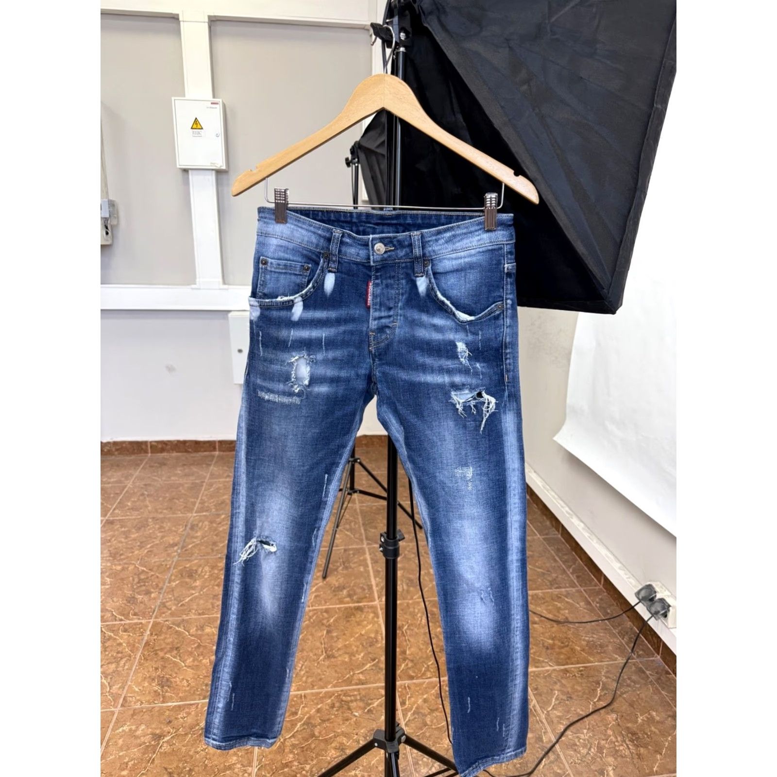 Dsquared2 Dsquared2 Jeans Made In Italy Rare Retro Hype Y2K Jeans Men 44 Blue Vintage Size US 44 / EU 60 - 2 Thumbnail