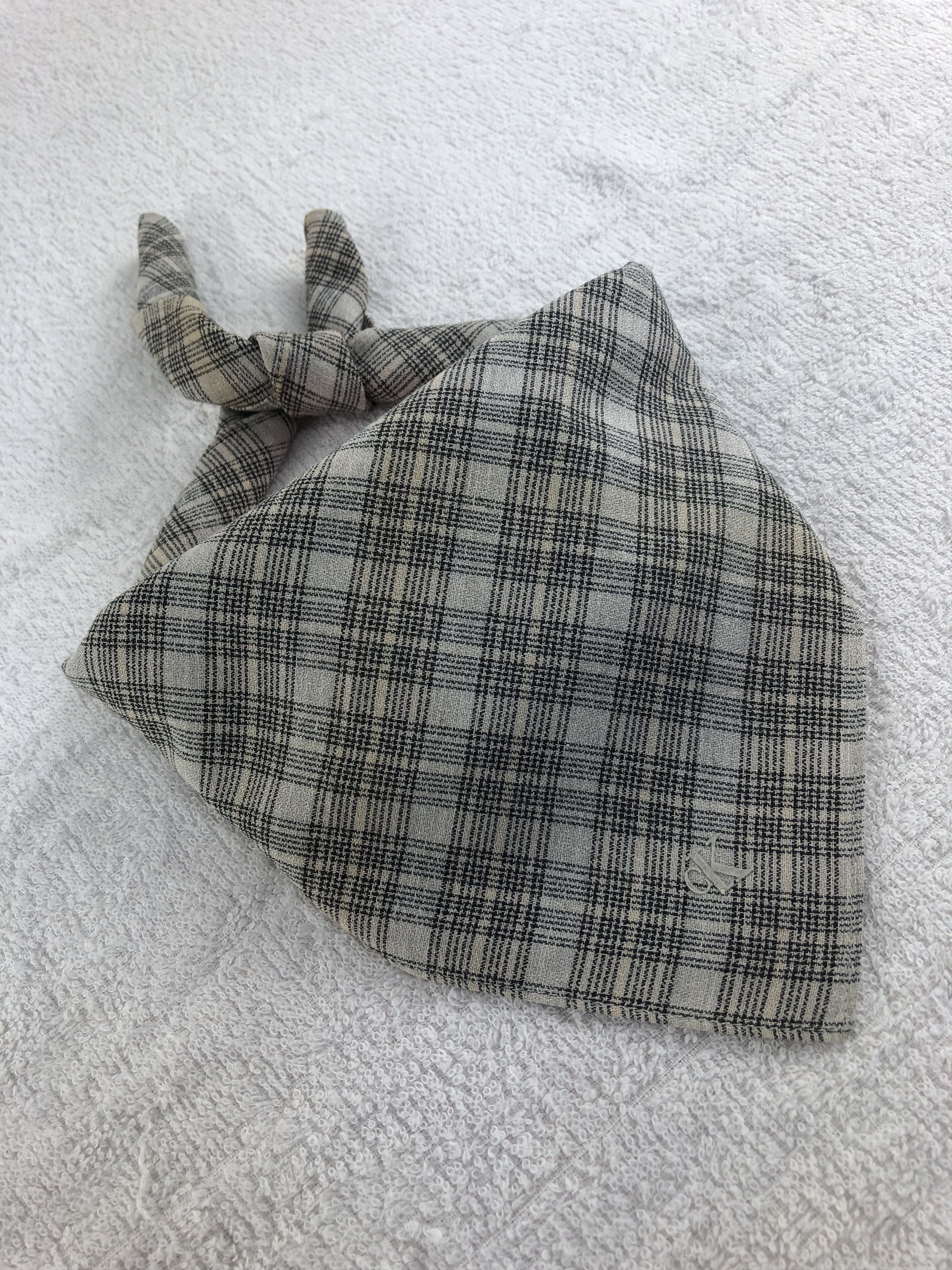 Calvin Klein Calvin Klein Handkerchief / Bandana / Neckerchief C302 Size ONE SIZE - 2 Thumbnail
