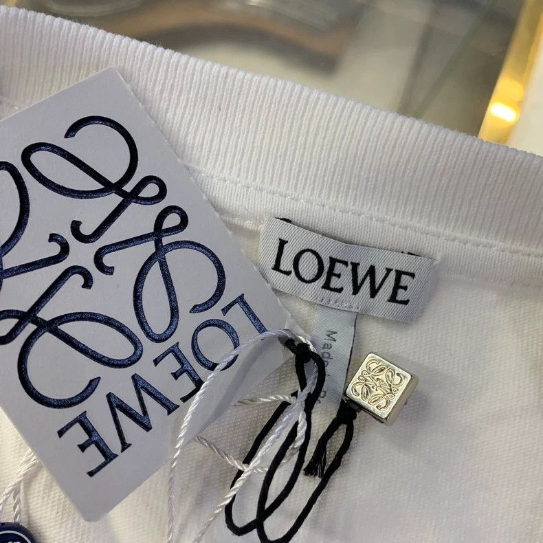 Loewe LOEWE White patterned T-shirt Size S / US 4 / IT 40 - 3 Thumbnail