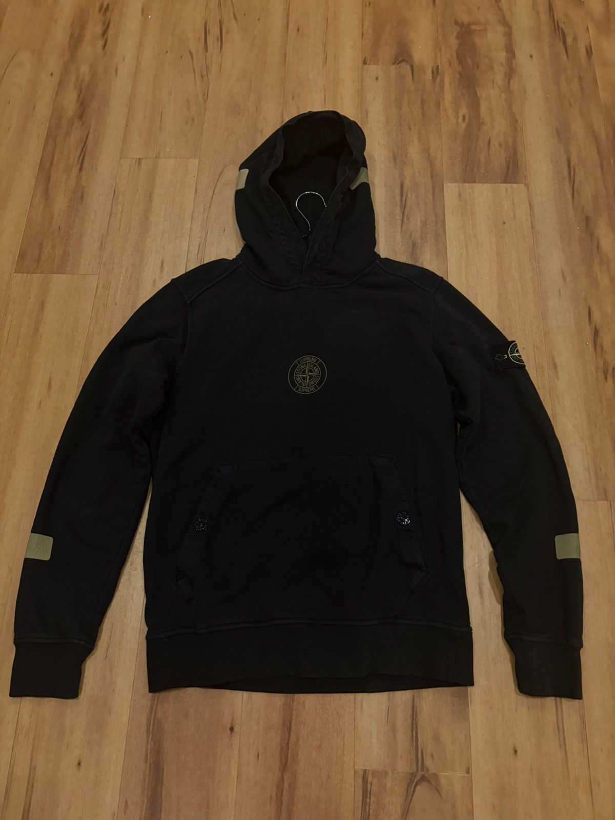 マ*サ様 Stone  x Supreme Reflecttive Supreme Stone Island Hoodie pullover reflective Size M | eBay
