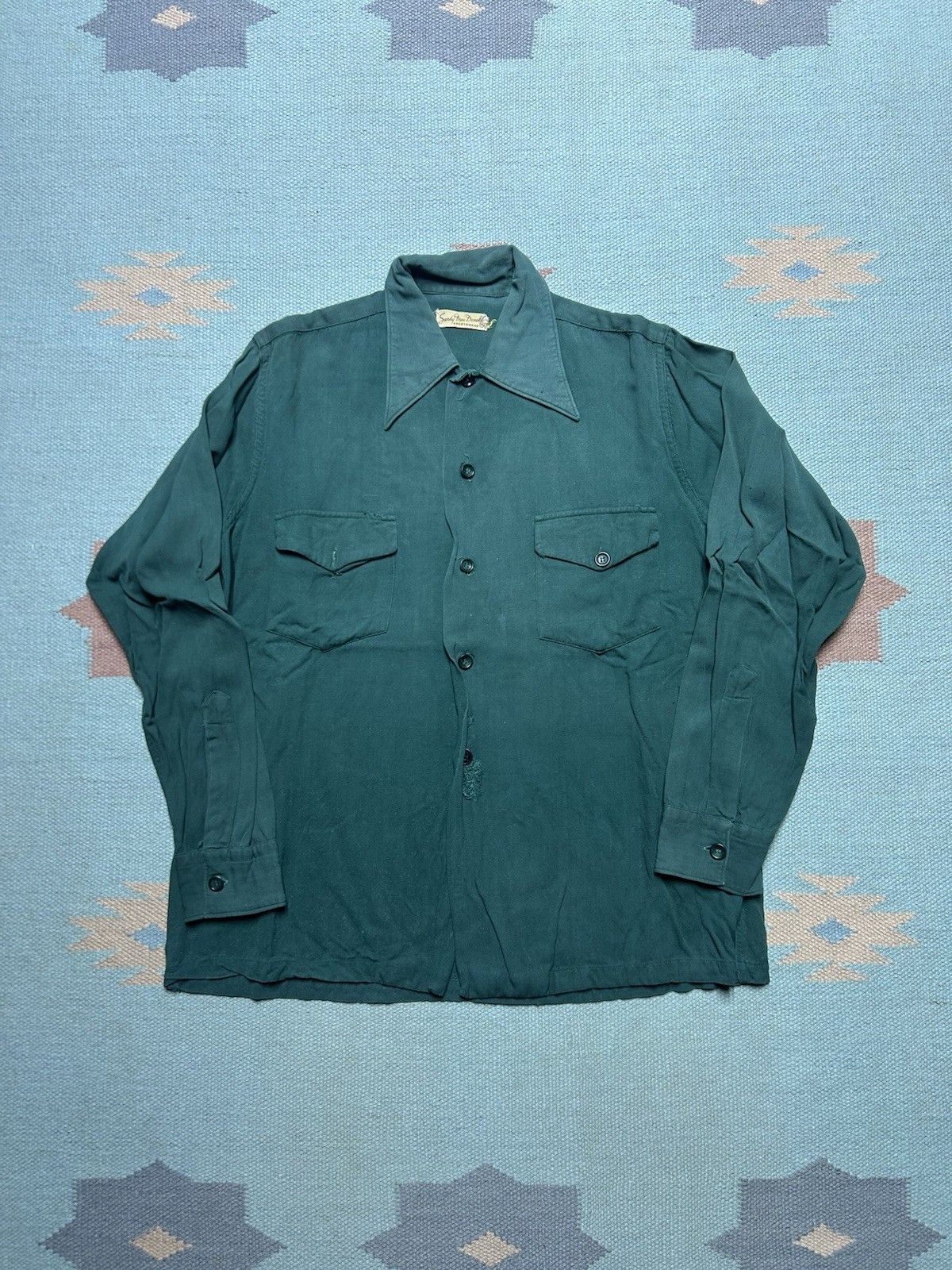 Vintage Vtg 1940s rayon gabardine button shirt forest green medium Size US M / EU 48-50 / 2 - 1 Thumbnail