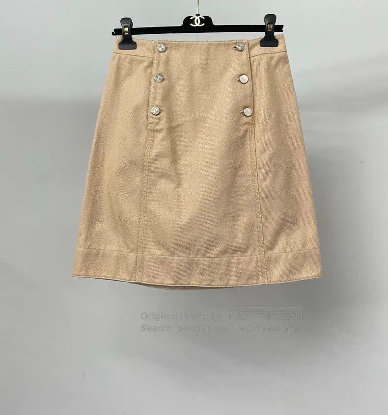 Hermes Hermes Nude pink double-breasted half skirt Size 24" / US 00 / IT 34 - 1 Thumbnail