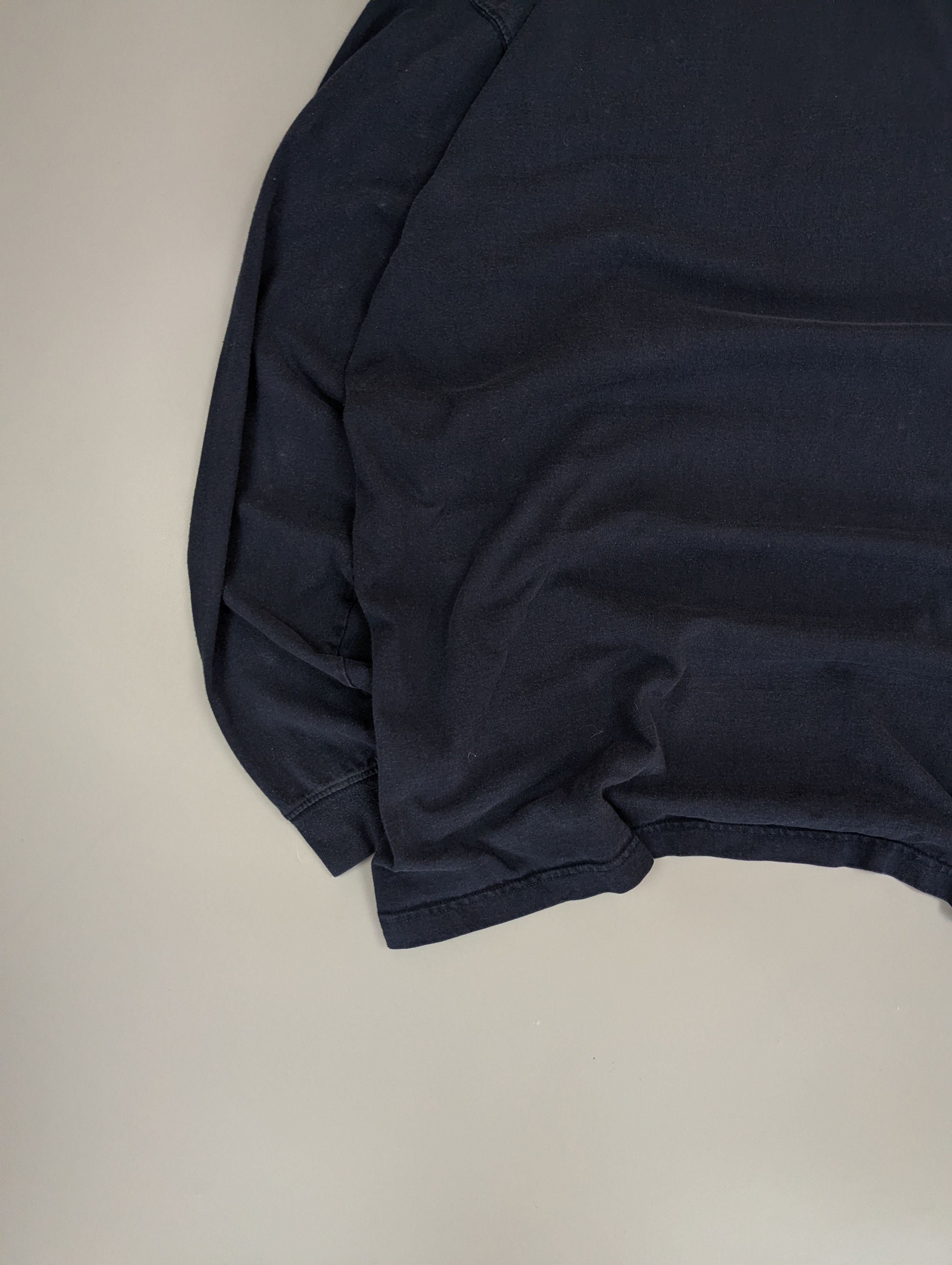 Carhartt Carhartt Vintage Faded Navy T-Shirt Distressed Workwear L/XL Size US XL / EU 56 / 4 - 12 Thumbnail
