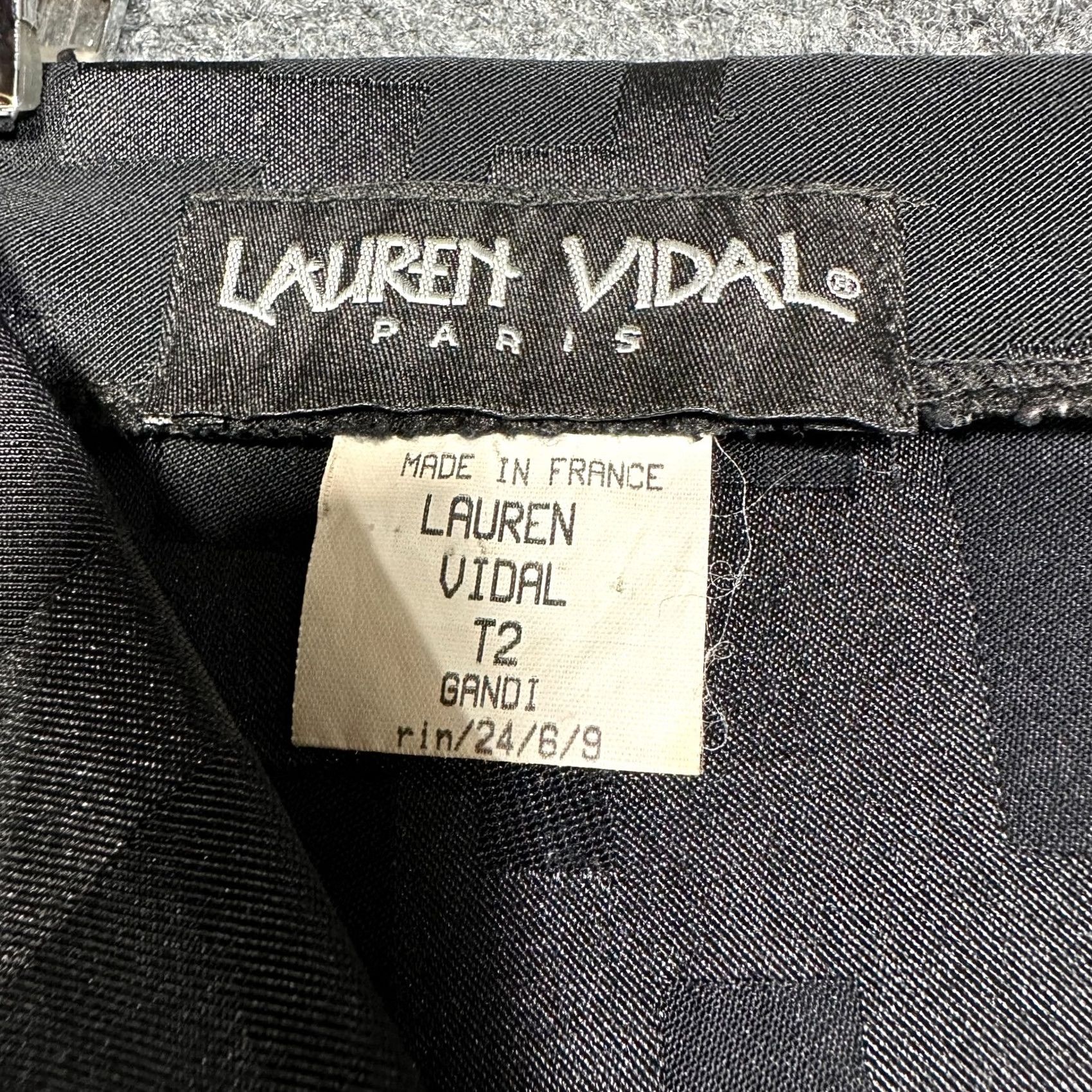 Vintage LAUREN VIDAL Skirt Womens T2 6 Black Pencil Print Vent Back Zip Geometric Size 28" / US 6 / IT 42 - 4 Thumbnail
