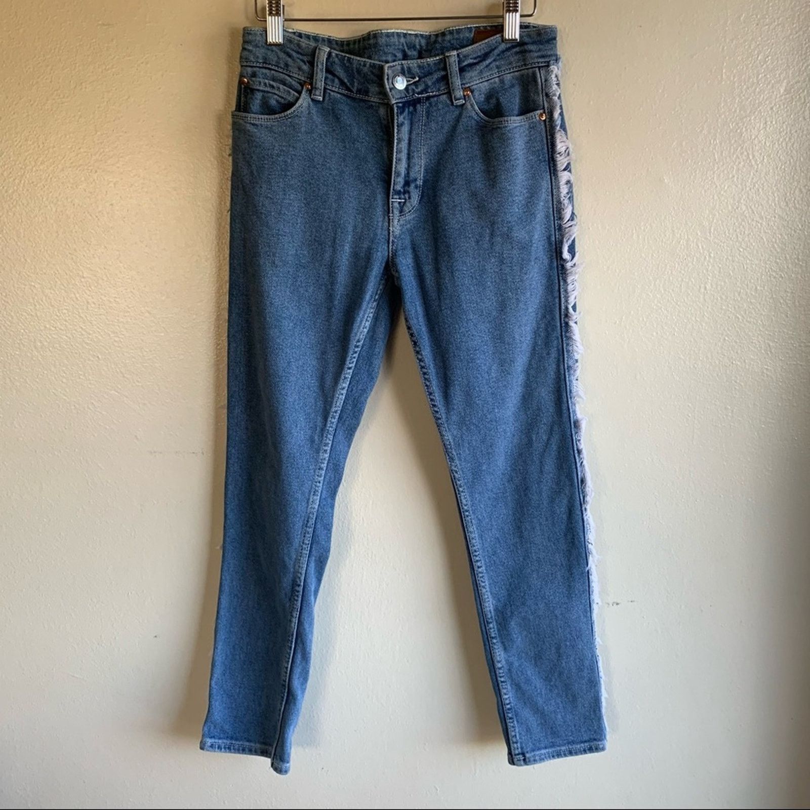 Asos ASOS Skinny jeans in mid wash blue with frayed side stripe Size US 28 / EU 44 - 4 Thumbnail