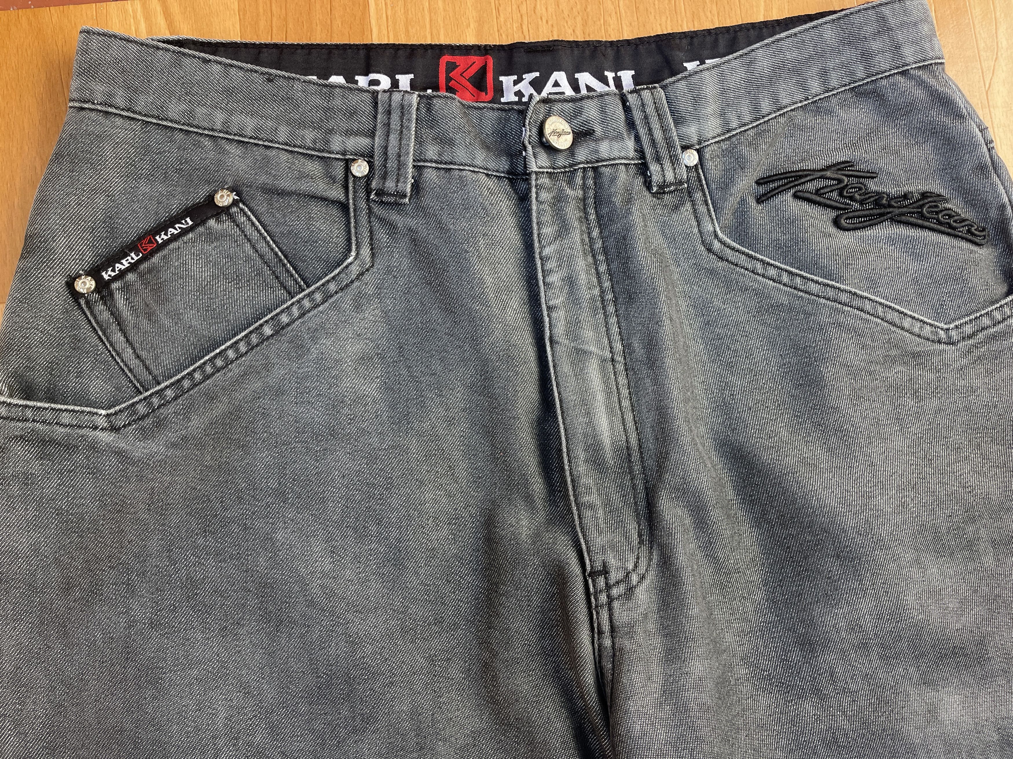 Karl Kani KARL KANI jeans shiny vintage baggy jeans silver metallic 34 Size US 34 / EU 50 - 12 Thumbnail