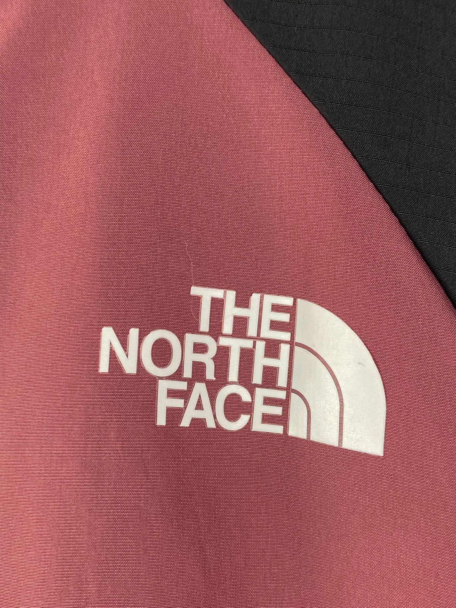 The North Face The North Face rain jacket pink vintage retro outdoor Size US M / EU 48-50 / 2 - 2 Thumbnail