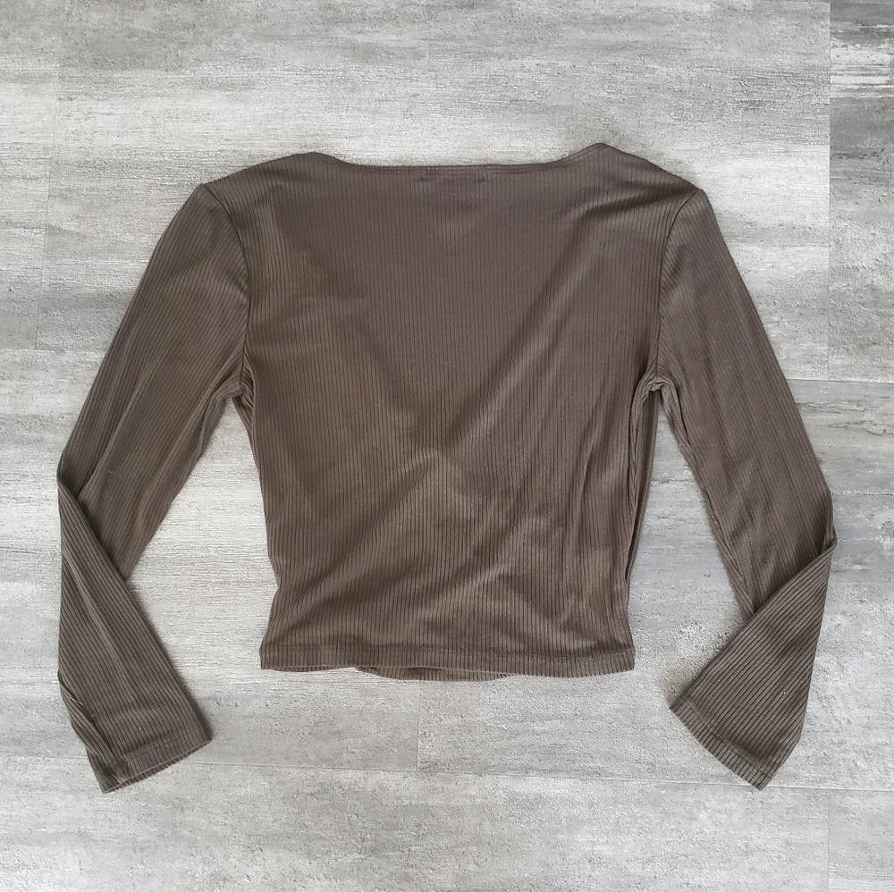 Forever 21 Olive Ribbed F21 Cropped 3/4 Sleeve Size L / US 10 / IT 46 - 2 Thumbnail