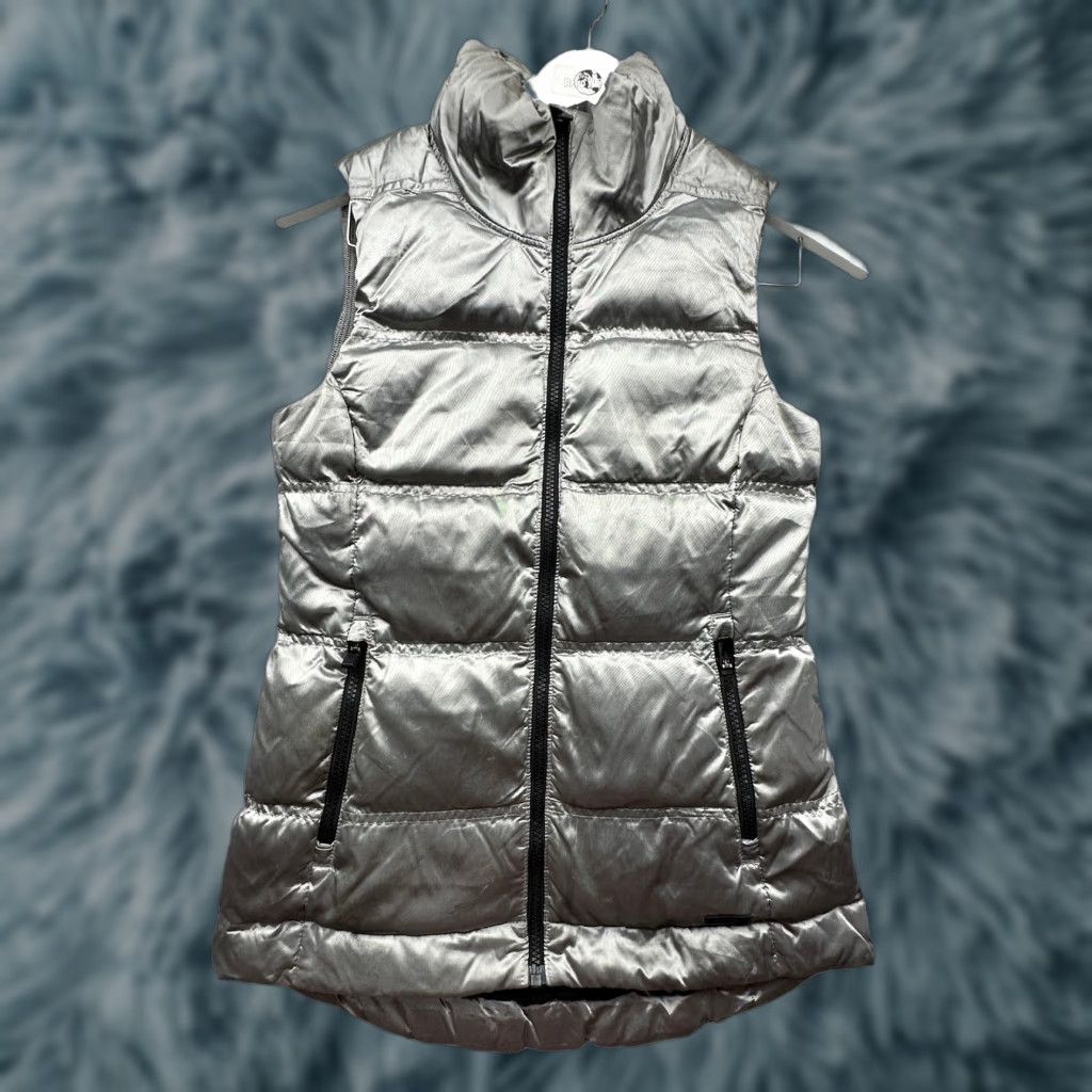 Athleta Athleta Vest Jacket Womens XXS Full Zip Pockets Twill Silver Goose Down Puffer Vest, 2XS, Petite, Polyester Shell, Used Condition, Stains Size XXS / US 00 / IT 34 - 1 Thumbnail