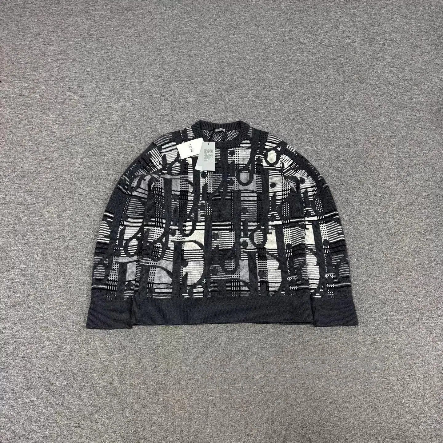 Dior Black Patterned Knit Sweater Size S. Size US S / EU 44-46 / 1 - 1 Thumbnail