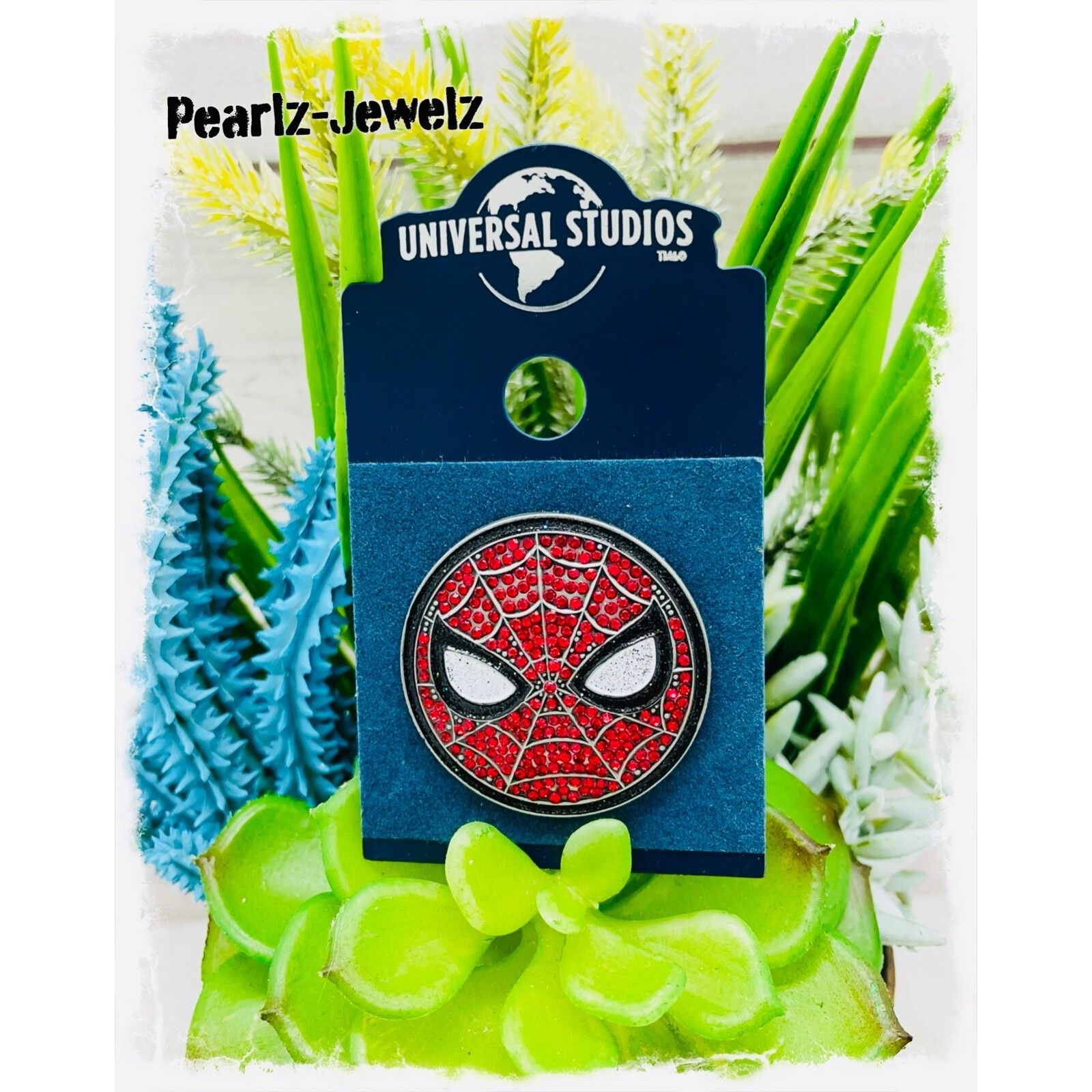 Universal Studios Universal Studios Spider Man Face Collectable Trading Pin NE Size ONE SIZE - 1 Preview