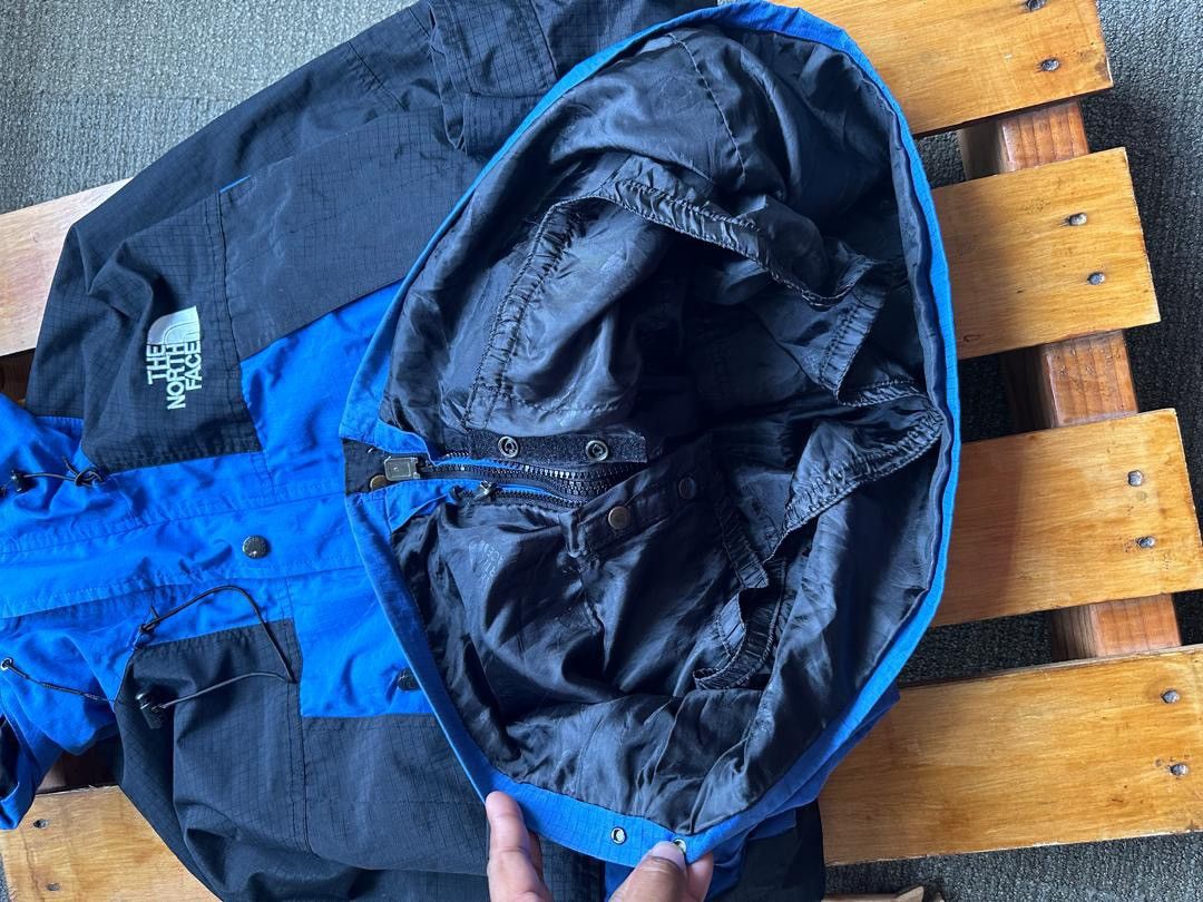 The North Face × Vintage THE NORTH FACE SUMMIT SERIES GORETEX JACKET Size US M / EU 48-50 / 2 - 11 Thumbnail