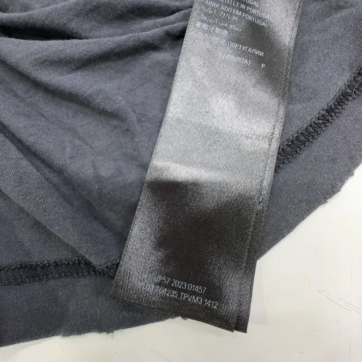 Balenciaga Balenciaga Balenciaga Distressed Logo Graphic Short Sleeve Size US S / EU 44-46 / 1 - 2 Thumbnail