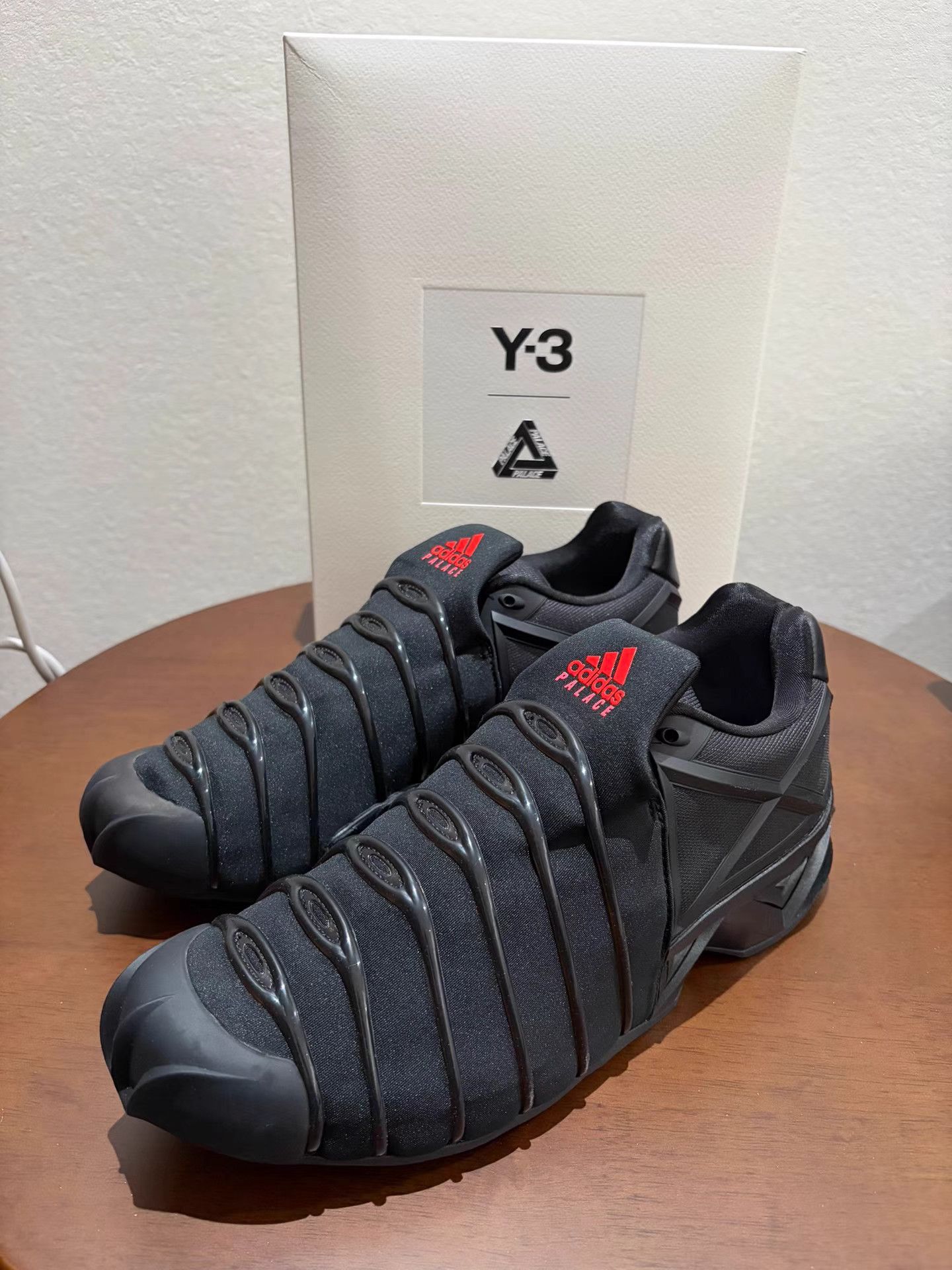 Y-3 Y-3 × PALACE Collaborative Low-Top Casual Sneakers K8 Size US 9 / EU 42 - 1 Thumbnail