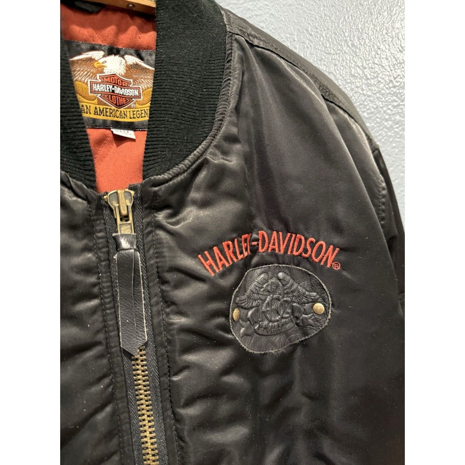 Harley Davidson VINTAGE Harley Davidson Motorcycles Black Satin Bomber Jacket 2XL USA 1990s Motorcycle/Biker Mens Size US XXL / EU 58 / 5 - 5 Thumbnail