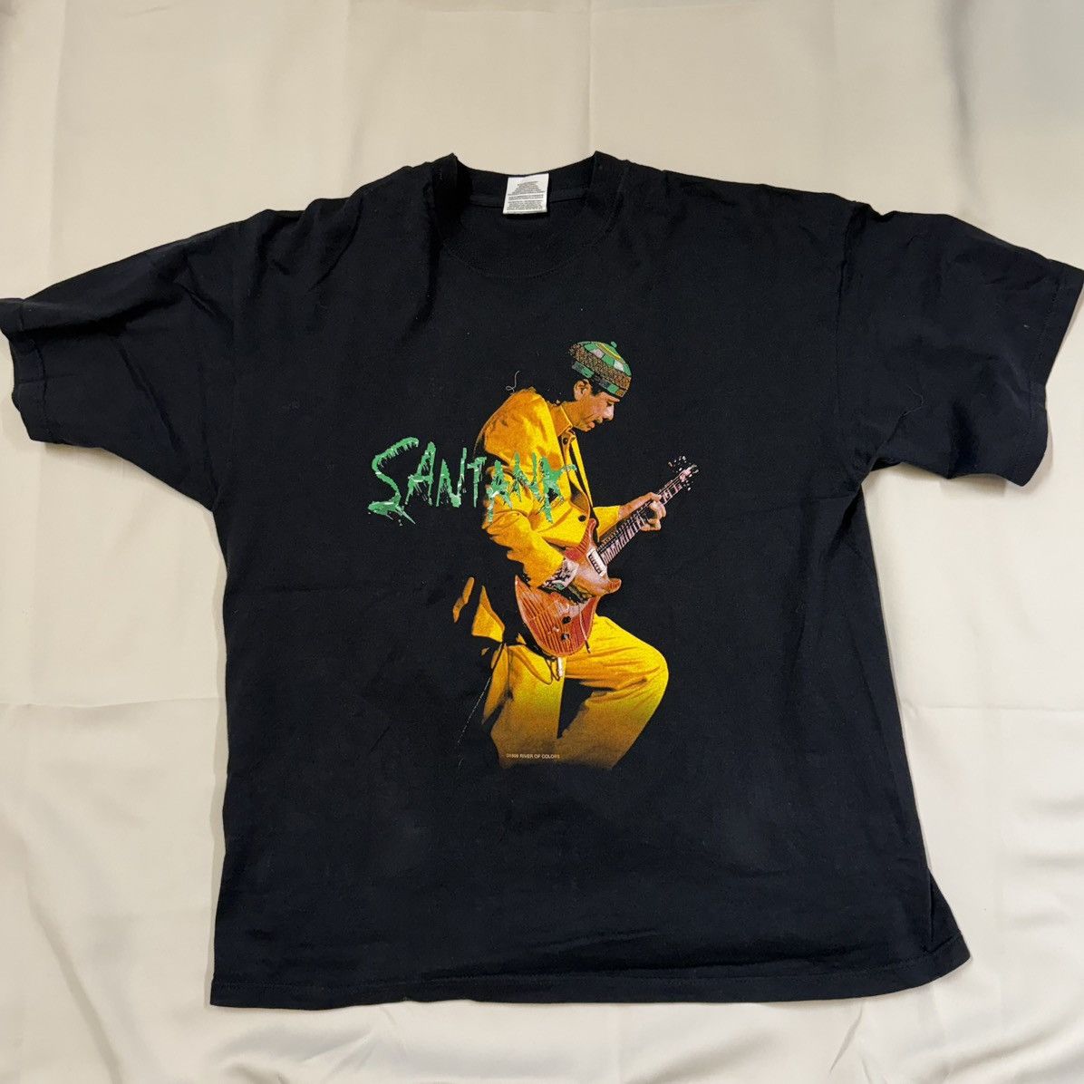 Vintage 1999 Carlos Santana Supernatural Album T-shirt Vintage Size US XL / EU 56 / 4 - 1 Thumbnail